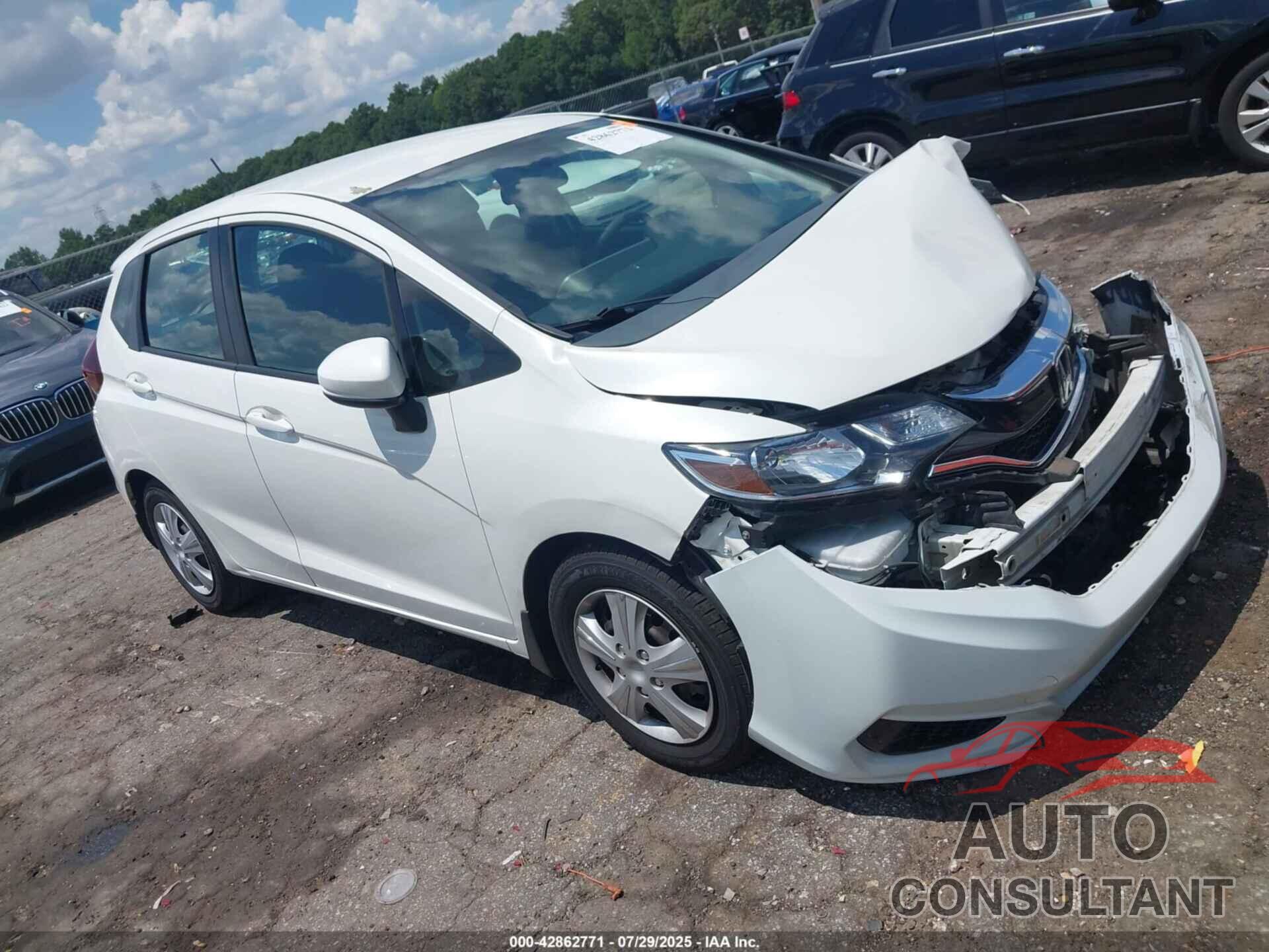 HONDA FIT 2018 - 3HGGK5H4XJM732875