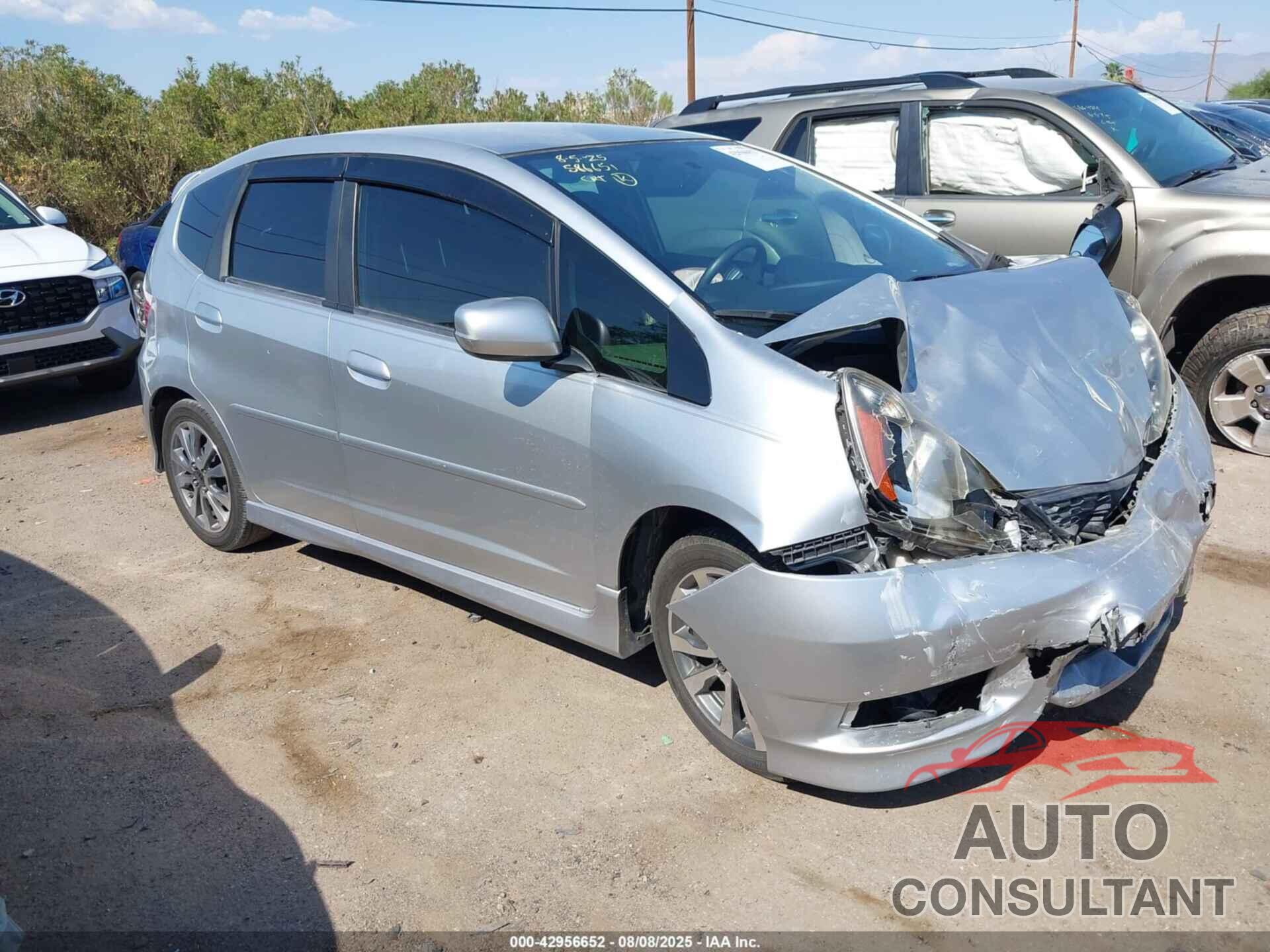 HONDA FIT 2013 - JHMGE8H50DC001098