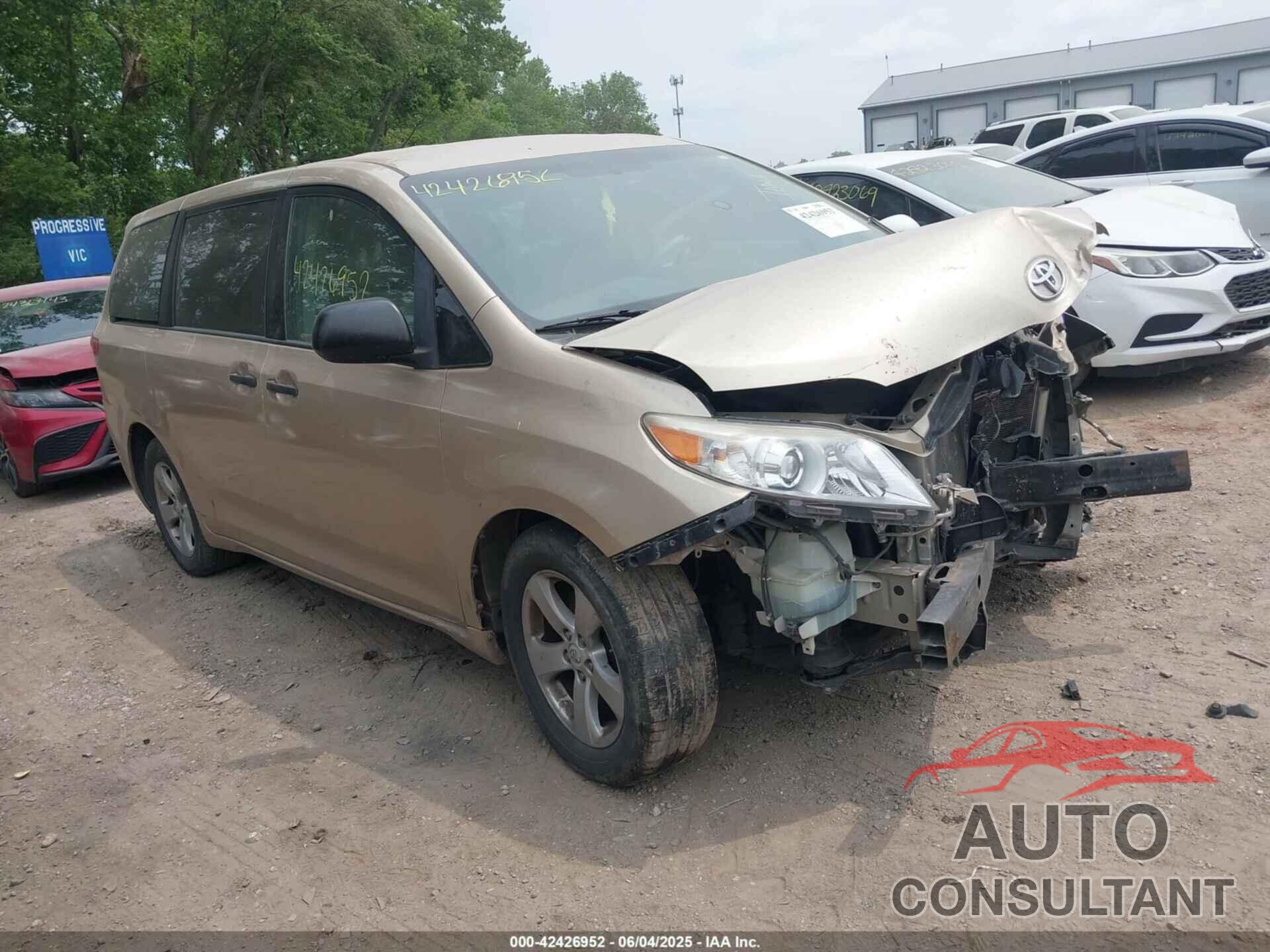 TOYOTA SIENNA 2011 - 5TDZK3DC6BS041532