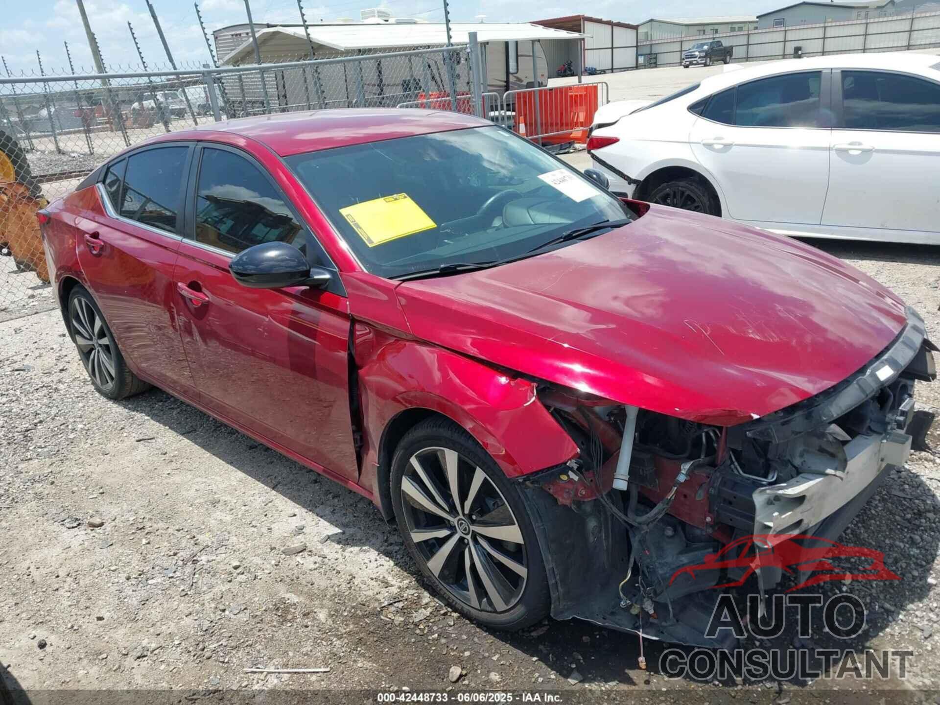 NISSAN ALTIMA 2019 - 1N4BL4CV2KN324268
