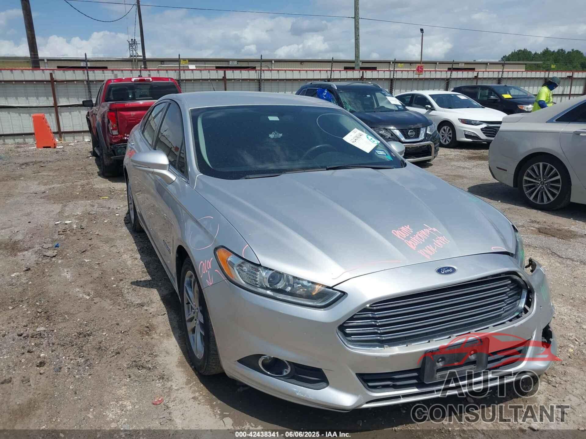 FORD FUSION HYBRID 2016 - 3FA6P0LU9GR203778