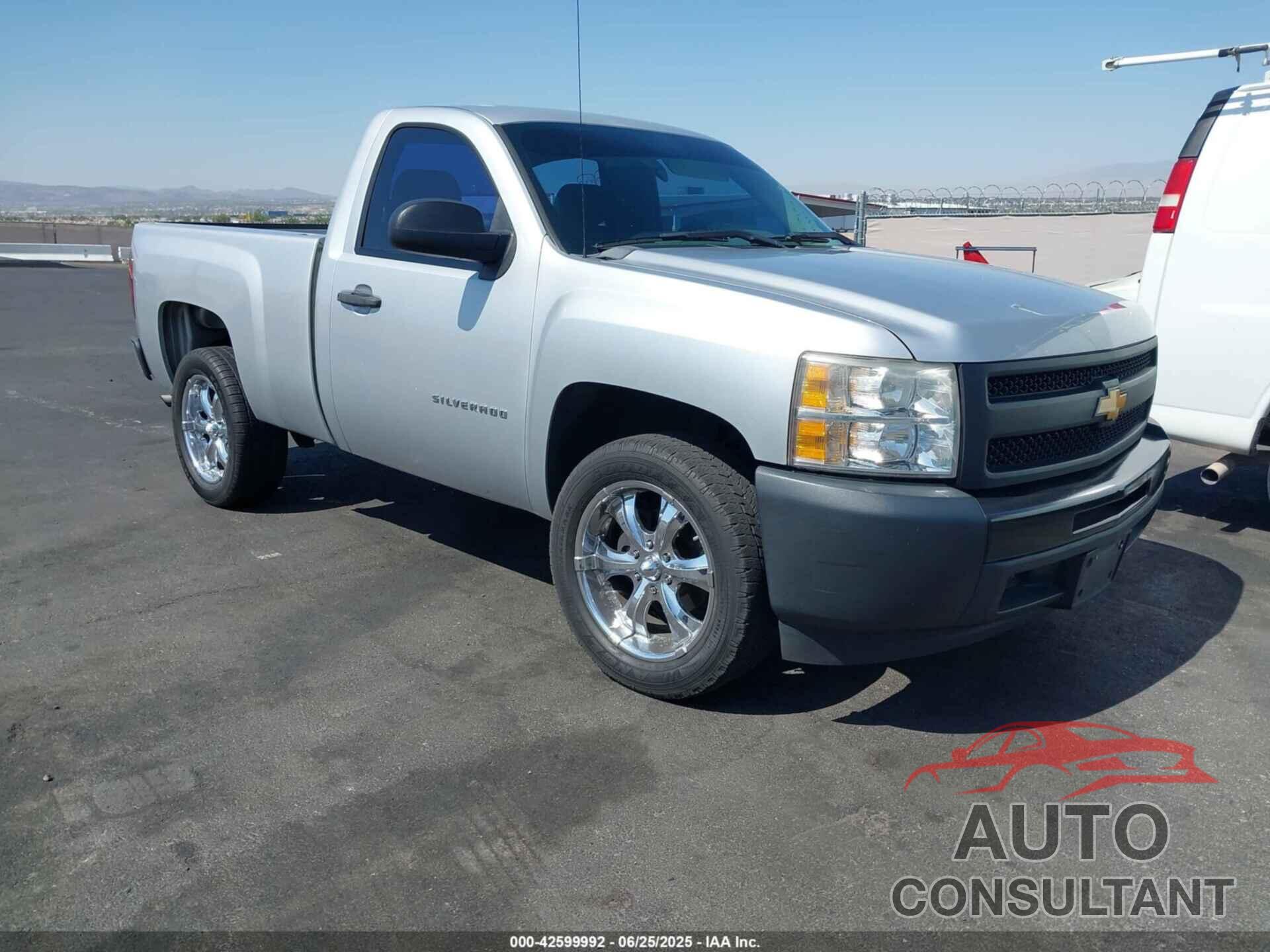 CHEVROLET SILVERADO 1500 2013 - 1GCNCPEX9DZ107416
