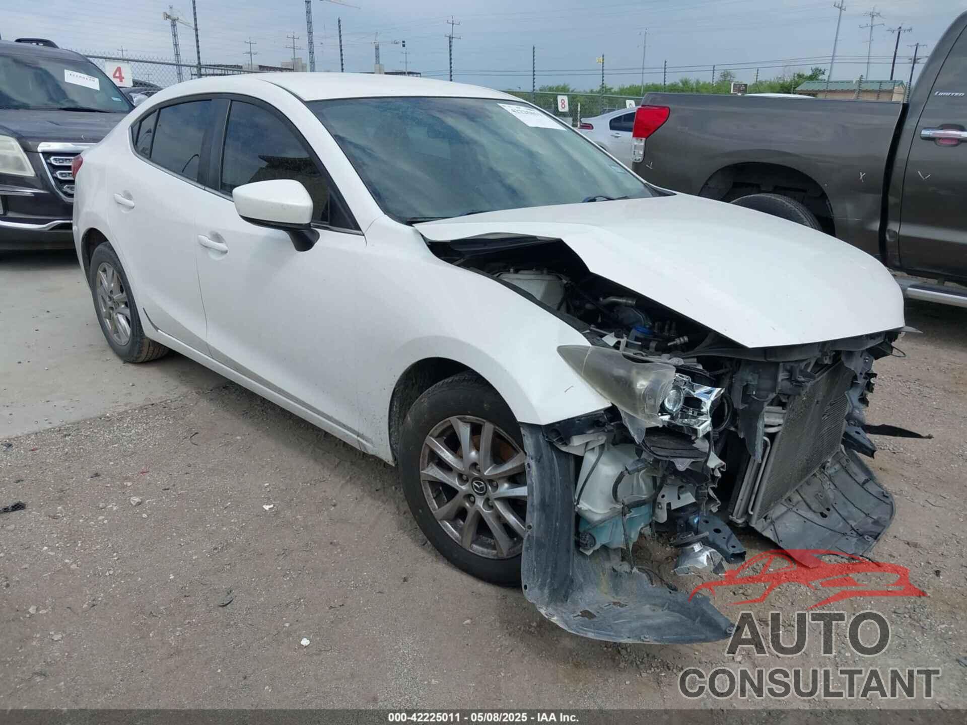 MAZDA MAZDA3 2016 - JM1BM1U7XG1295445