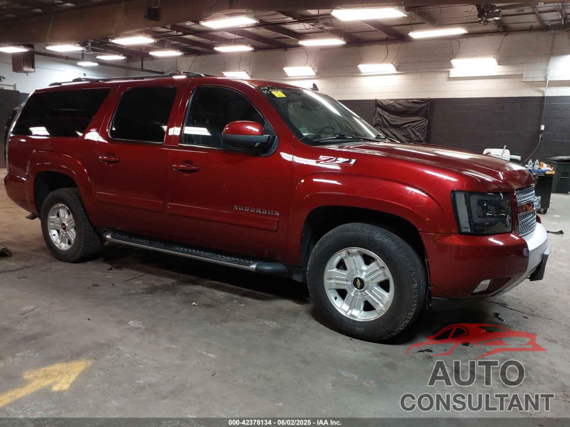 CHEVROLET SUBURBAN 1500 2010 - 1GNUKJE32AR106197