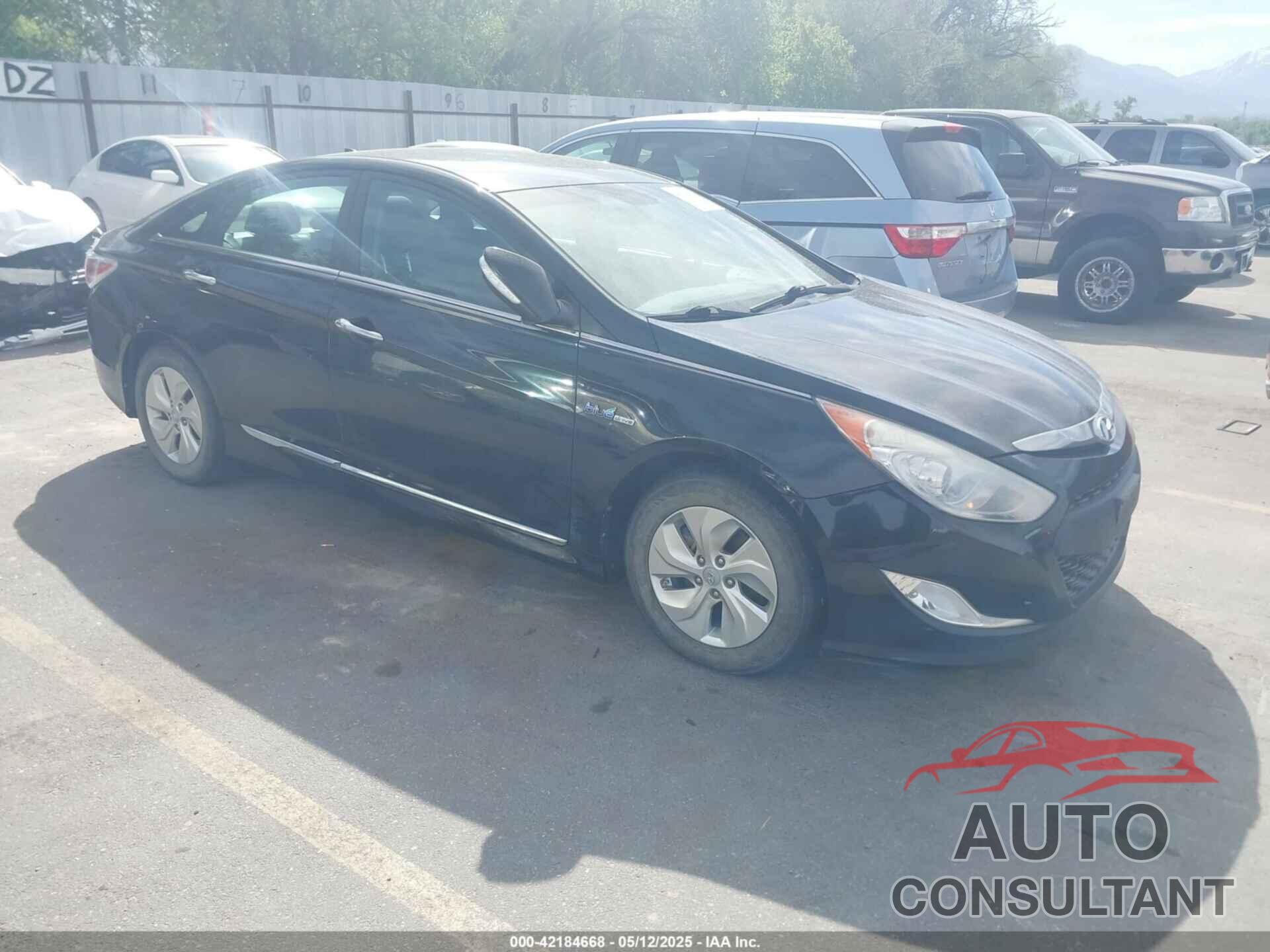 HYUNDAI SONATA HYBRID 2015 - KMHEC4A40FA125052