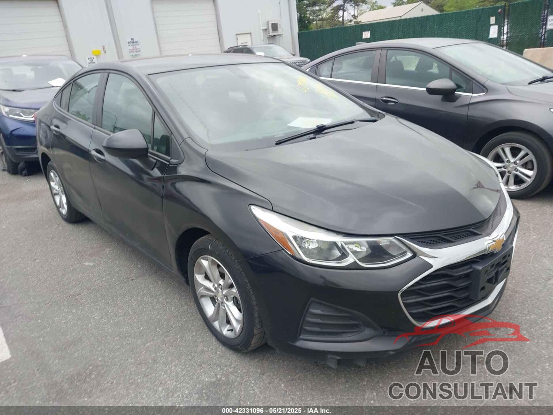 CHEVROLET CRUZE 2019 - 1G1BC5SM3K7149292