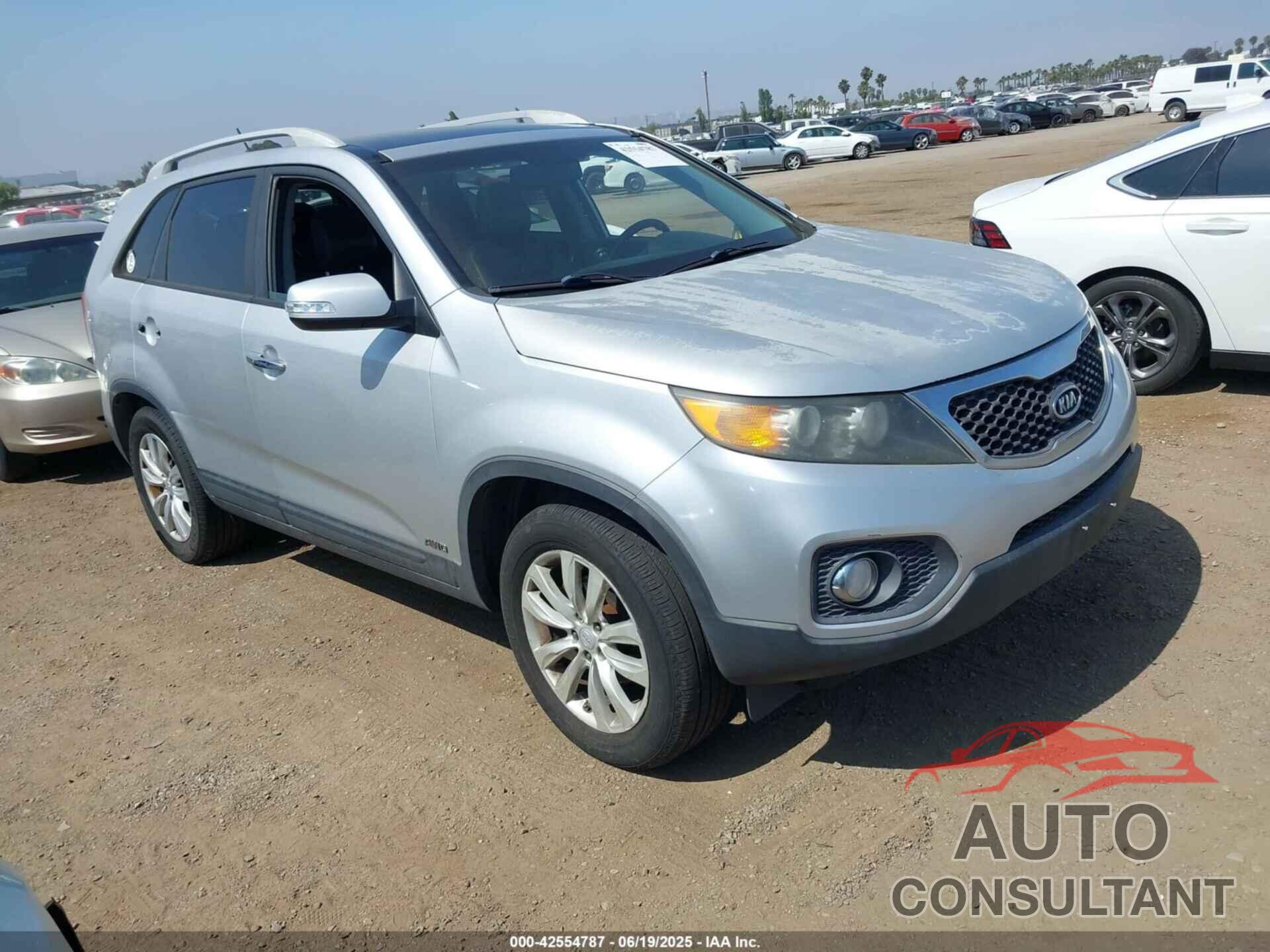 KIA SORENTO 2011 - 5XYKUDA20BG148067