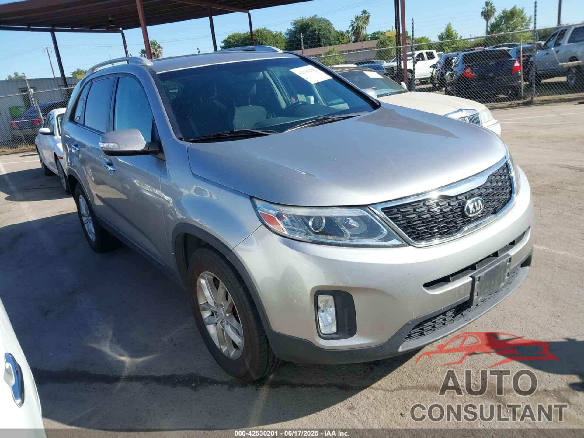 KIA SORENTO 2014 - 5XYKT3A60EG523508