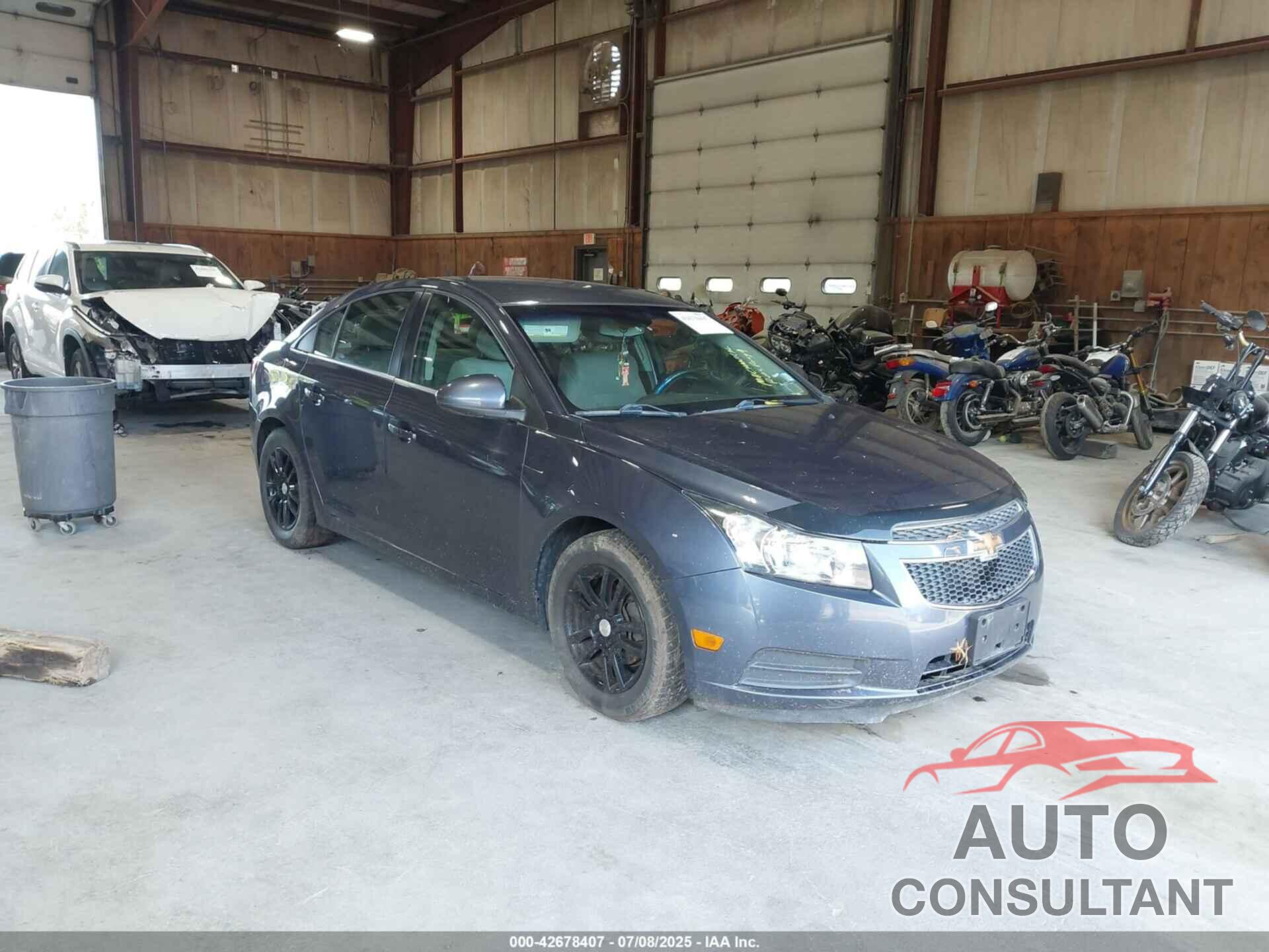 CHEVROLET CRUZE 2014 - 1G1PC5SB8E7229650