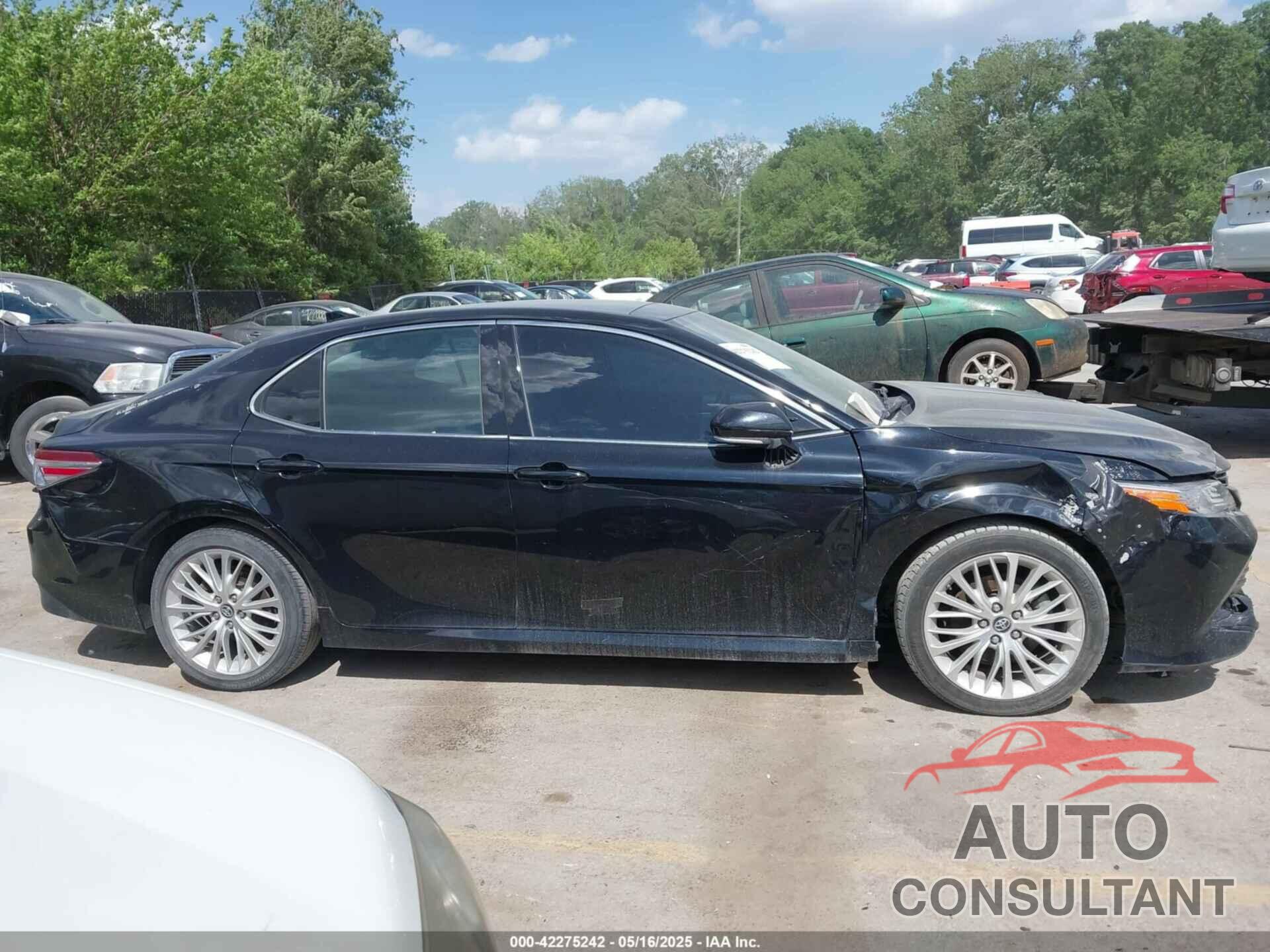 TOYOTA CAMRY 2019 - 4T1B11HK4KU159810