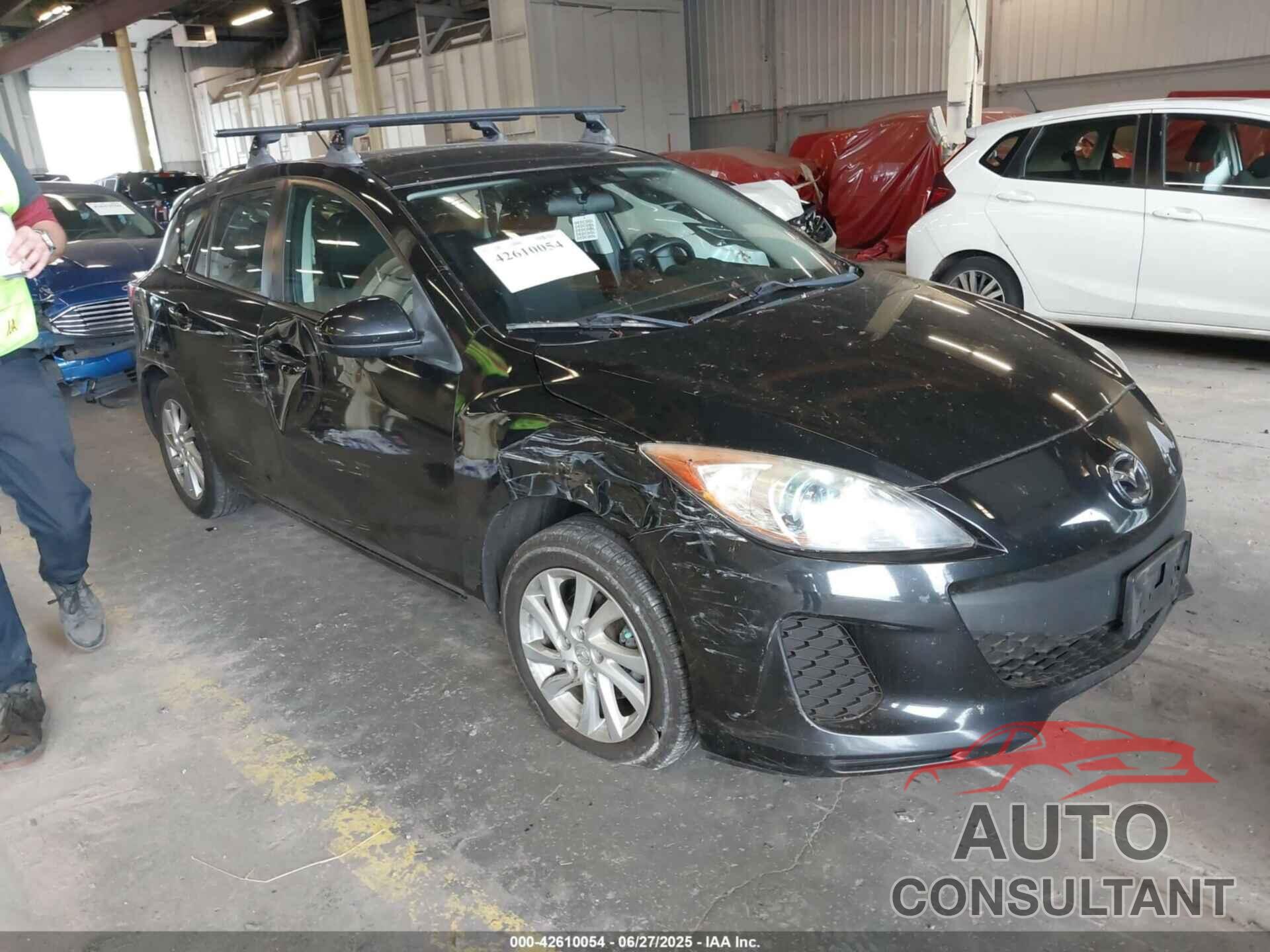 MAZDA MAZDA3 2012 - JM1BL1L85C1628609