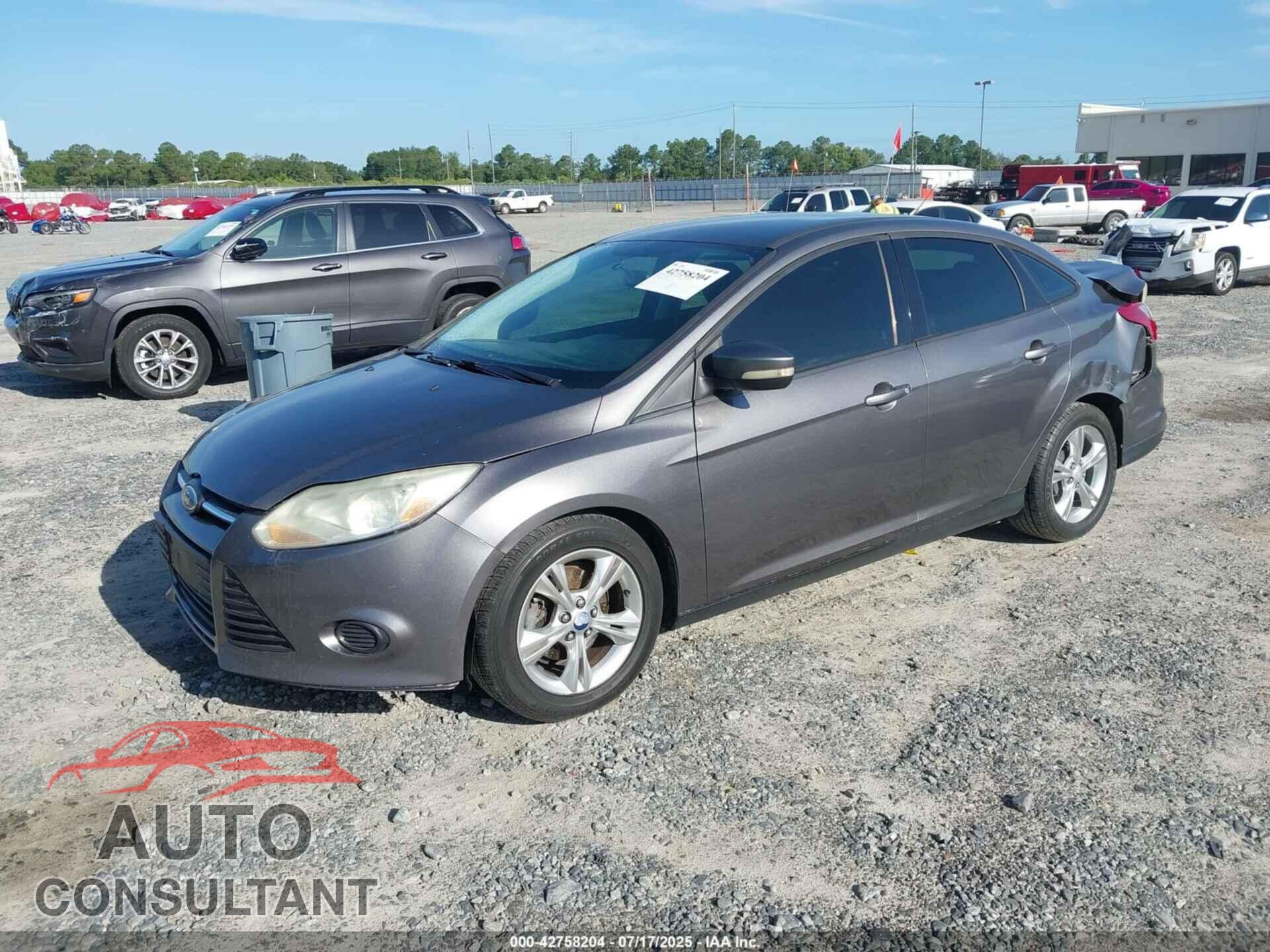 FORD FOCUS 2013 - 1FADP3F28DL142291