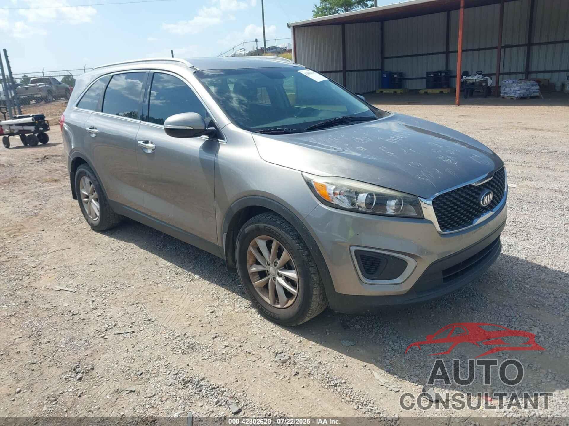 KIA SORENTO 2018 - 5XYPG4A50JG374339