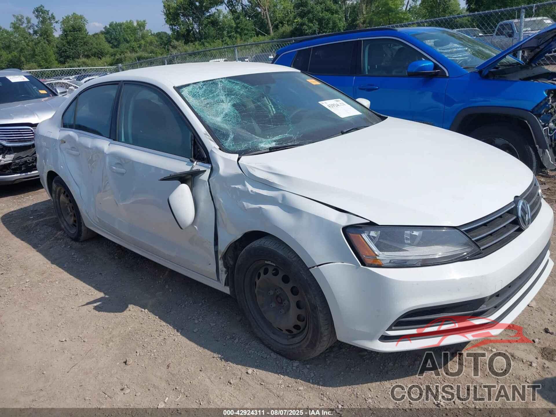 VOLKSWAGEN JETTA 2017 - 3VW2B7AJ3HM400966