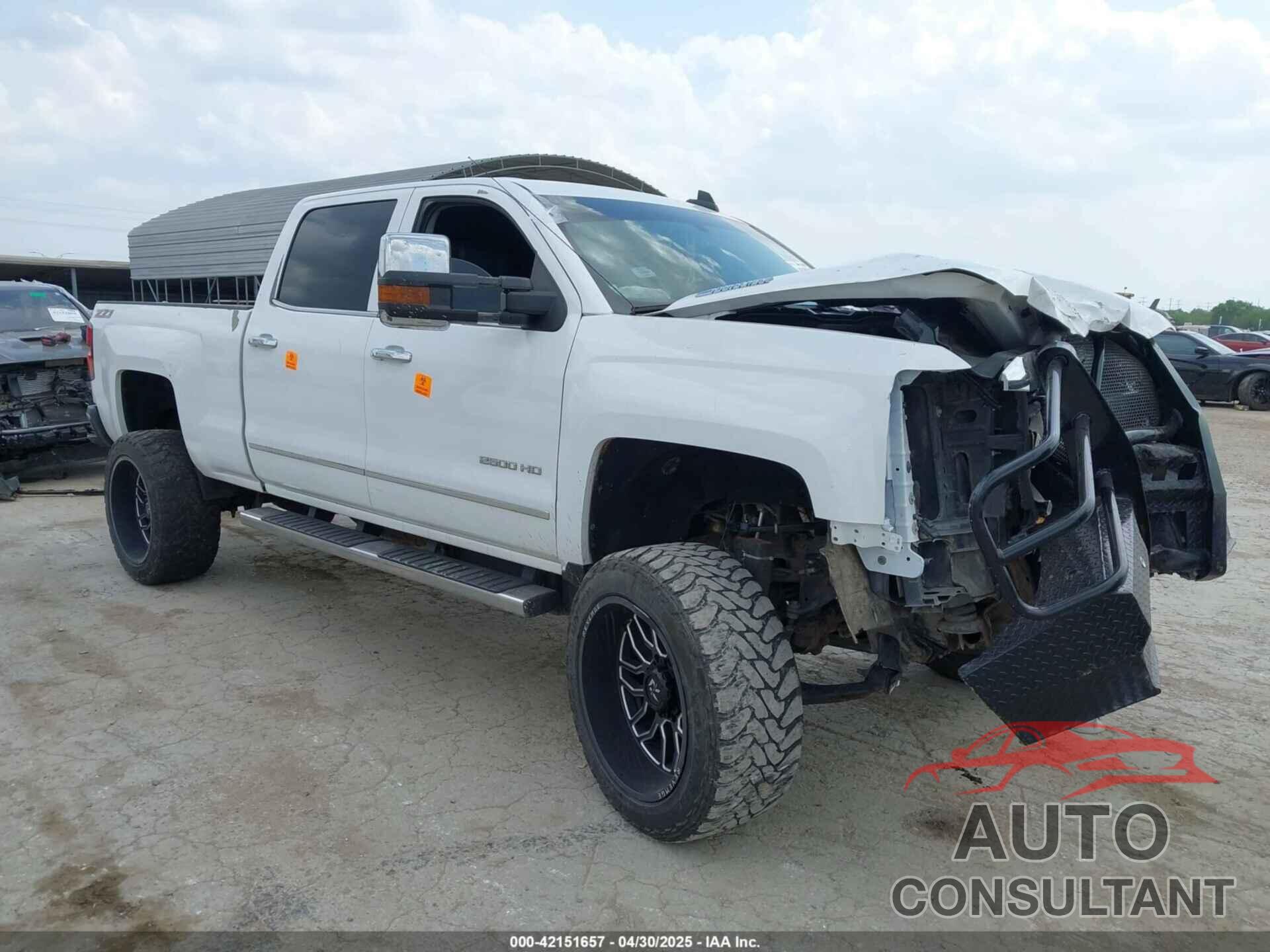 CHEVROLET SILVERADO 2500HD 2015 - 1GC1KWE85FF638489
