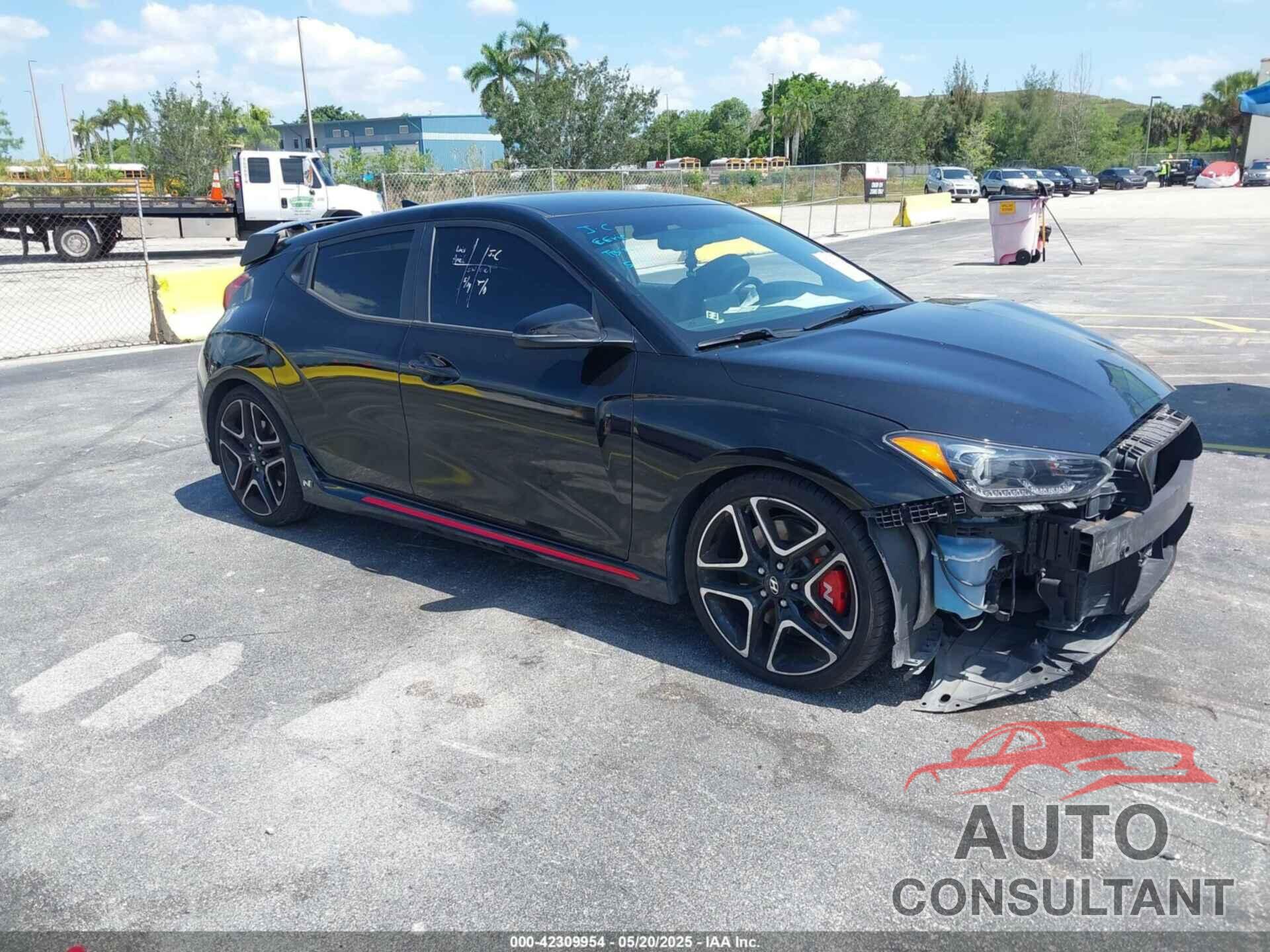 HYUNDAI VELOSTER 2019 - KMHT36AH6KU003049