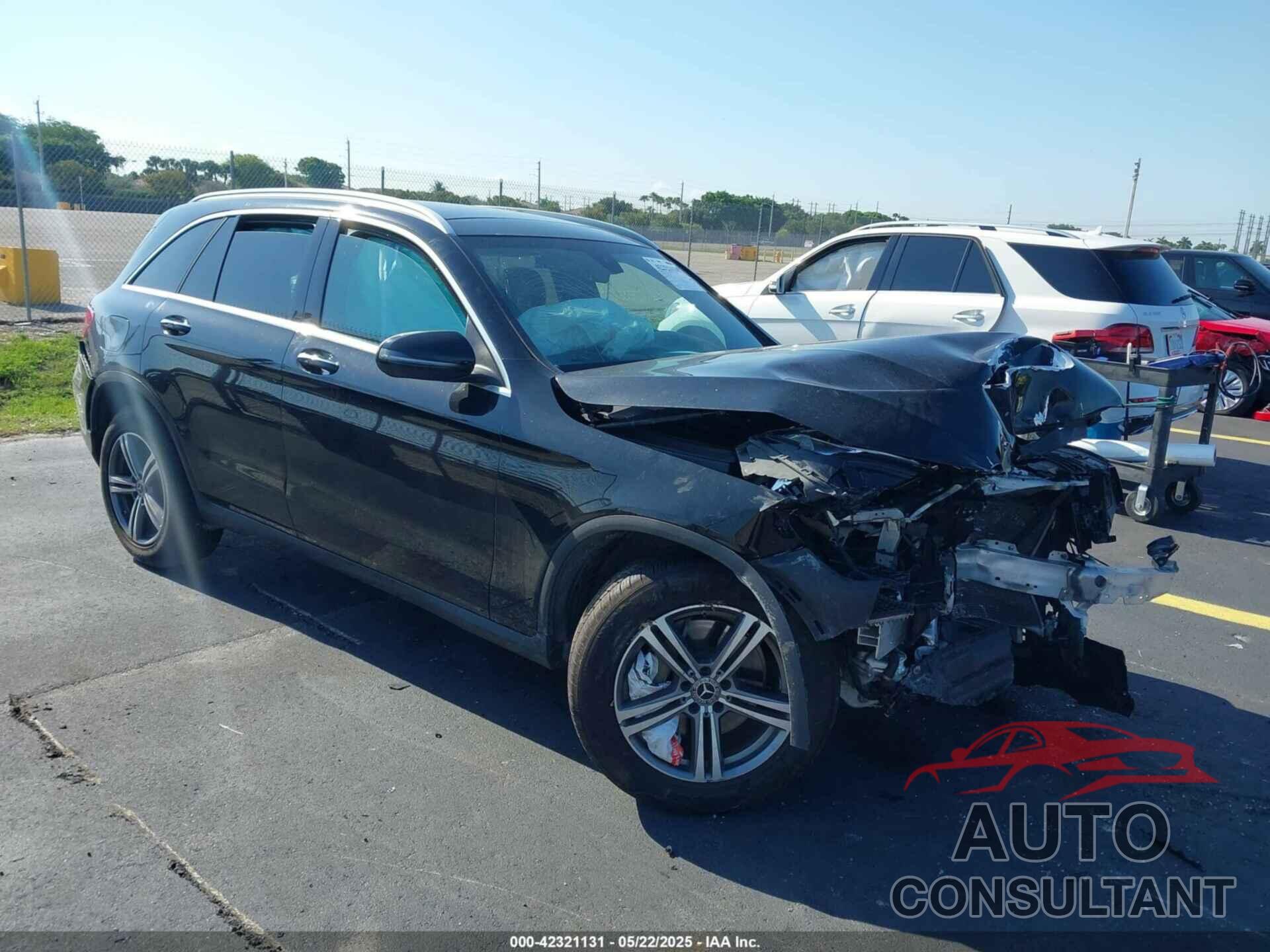 MERCEDES-BENZ GLC 300 2020 - W1N0G8DB1LF791414