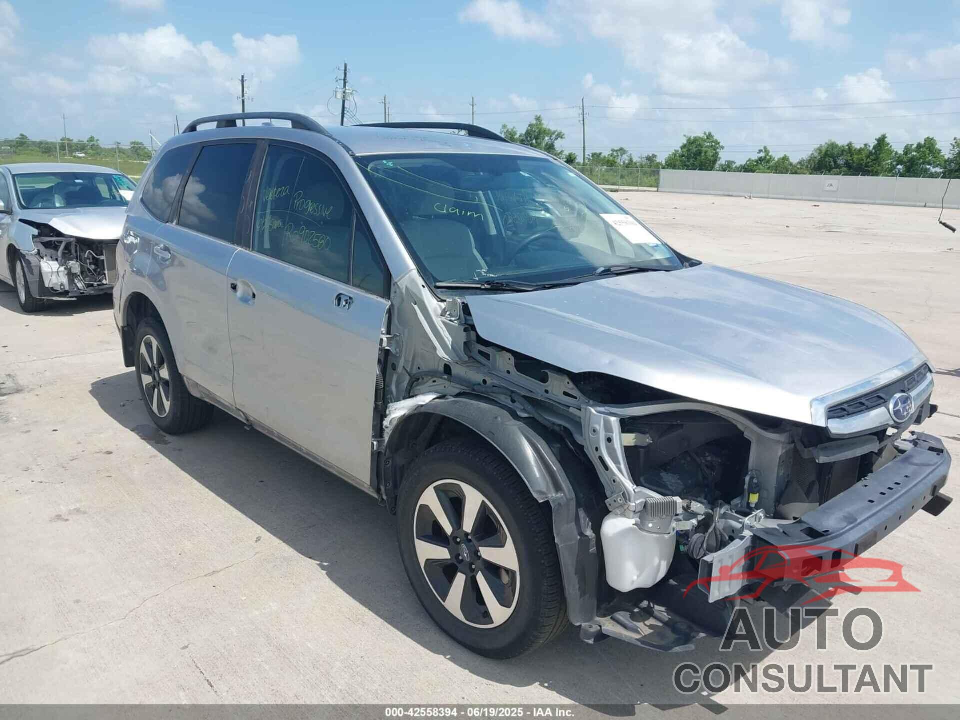 SUBARU FORESTER 2018 - JF2SJABC5JH588372