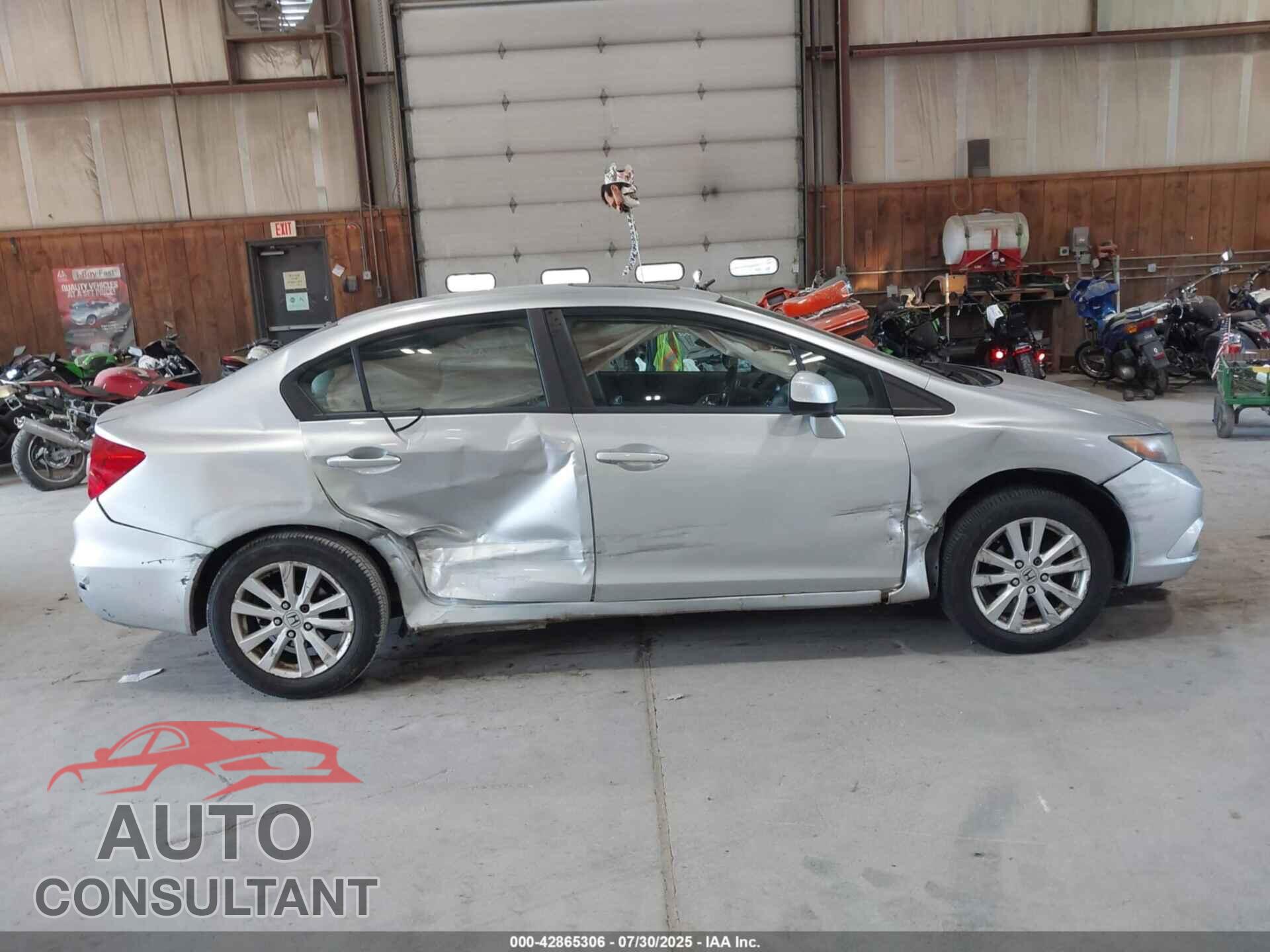 HONDA CIVIC 2012 - 2HGFB2F89CH318486