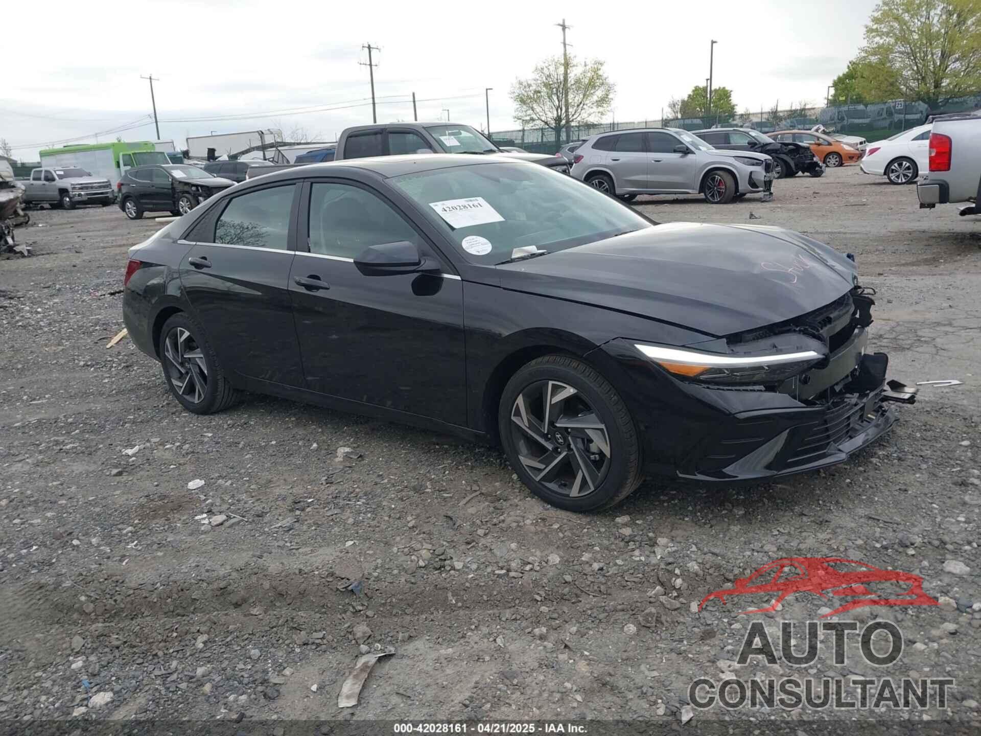 HYUNDAI ELANTRA 2025 - KMHLS4DG5SU853801
