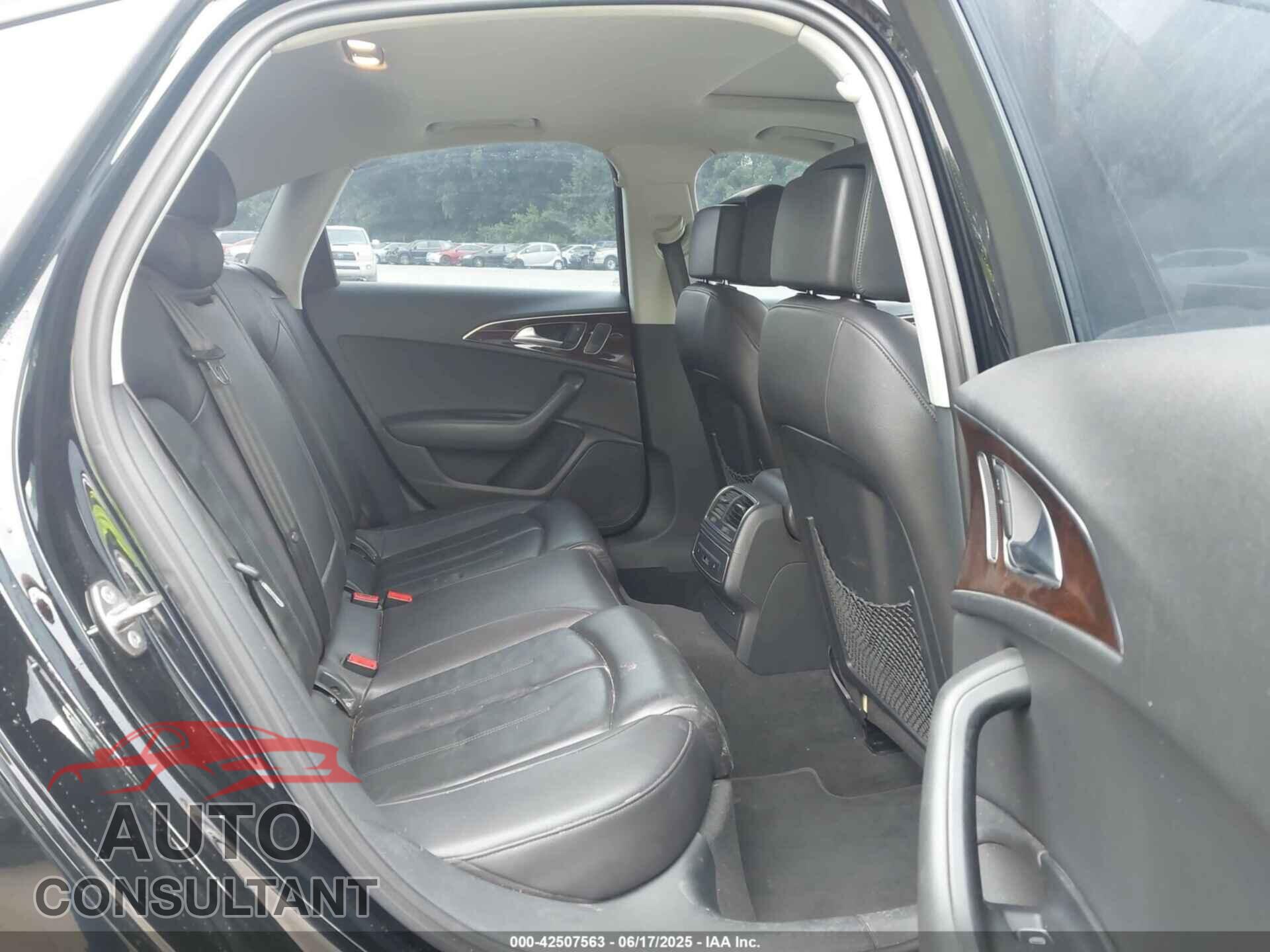AUDI A6 2013 - WAUGFAFC8DN015842