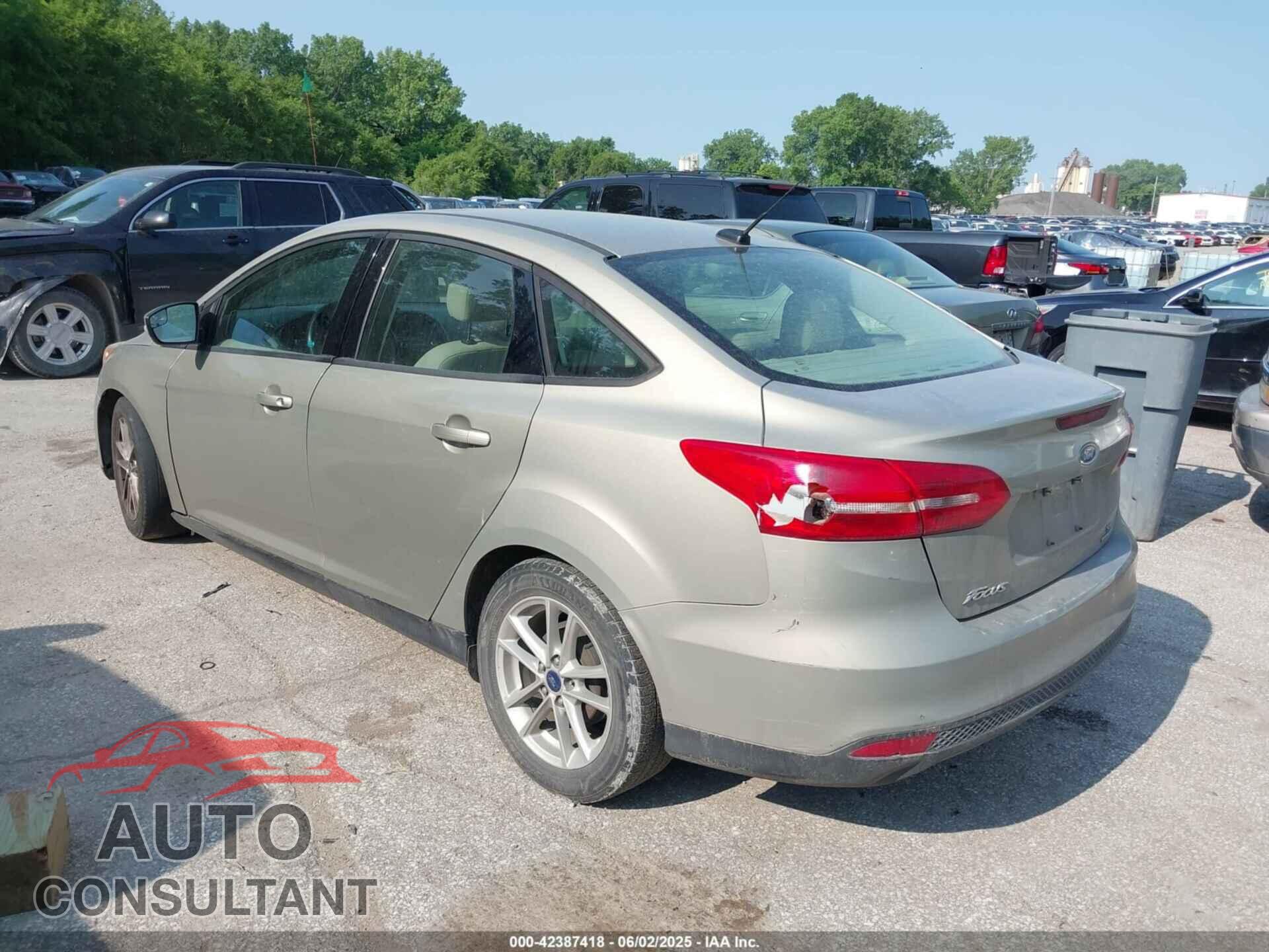 FORD FOCUS 2016 - 1FADP3F29GL361006