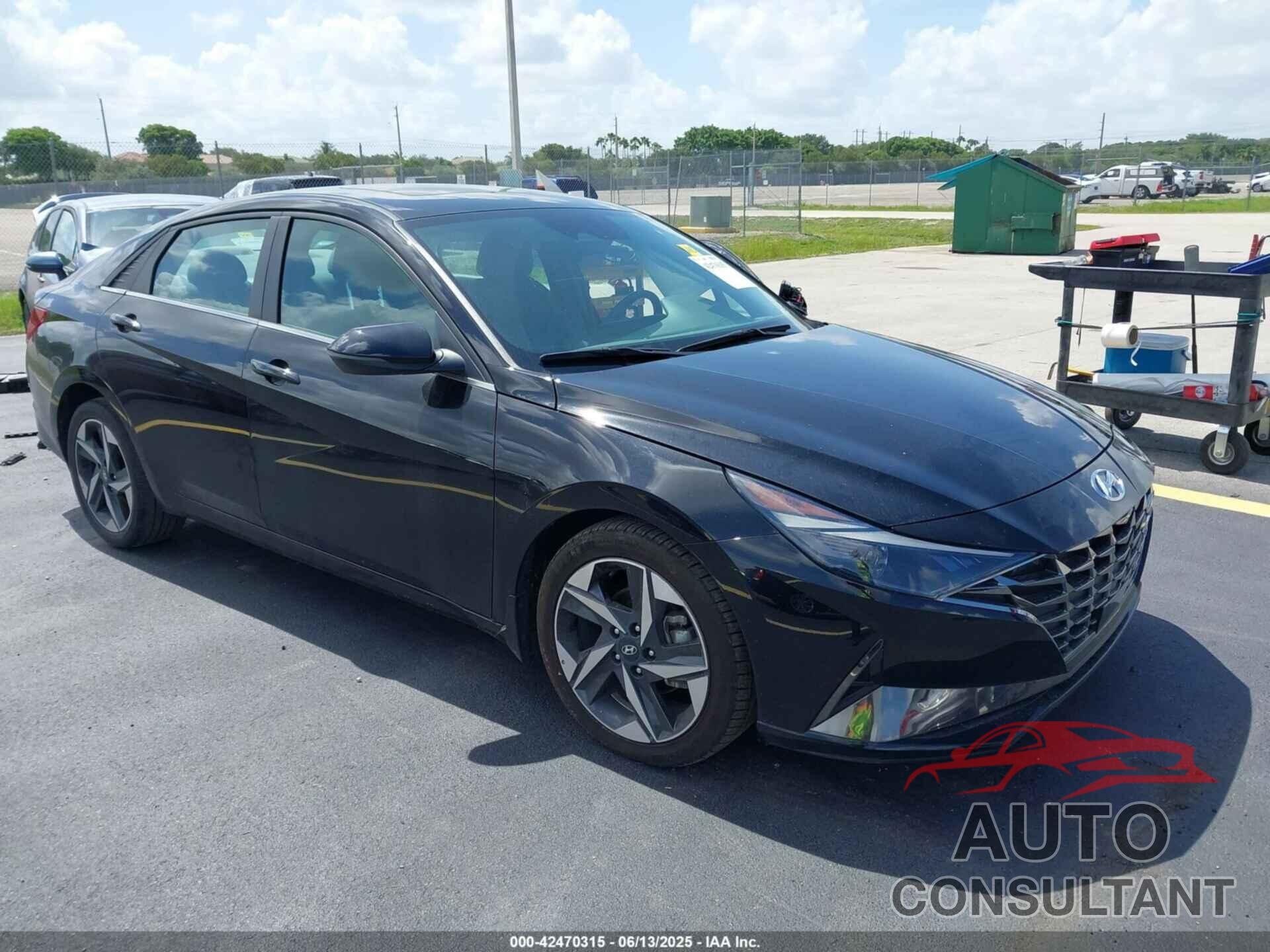 HYUNDAI ELANTRA 2022 - 5NPLN4AG5NH073313