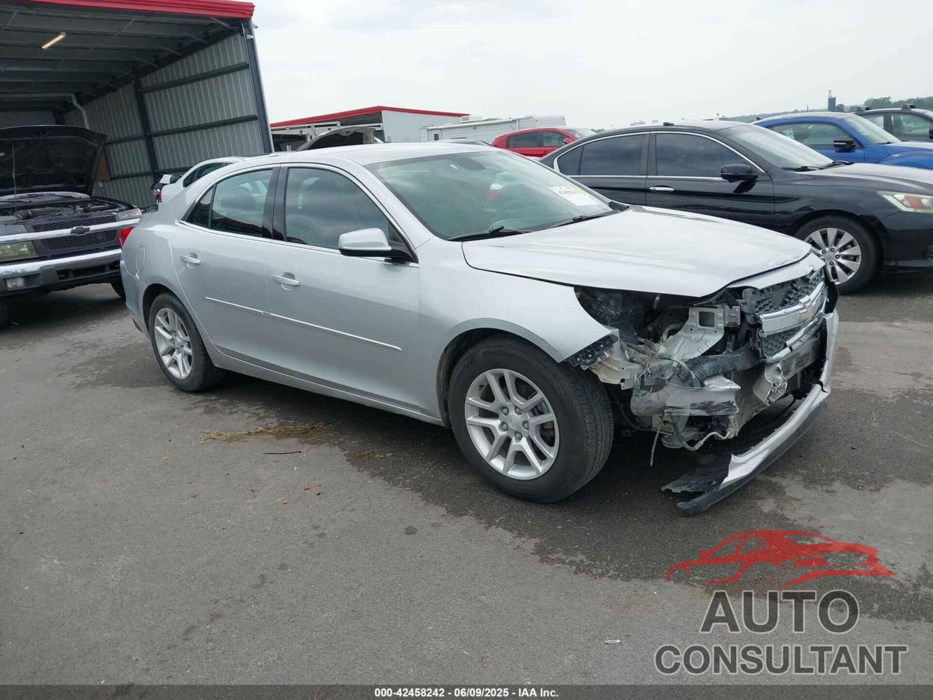 CHEVROLET MALIBU 2013 - 1G11F5SR8DF299146