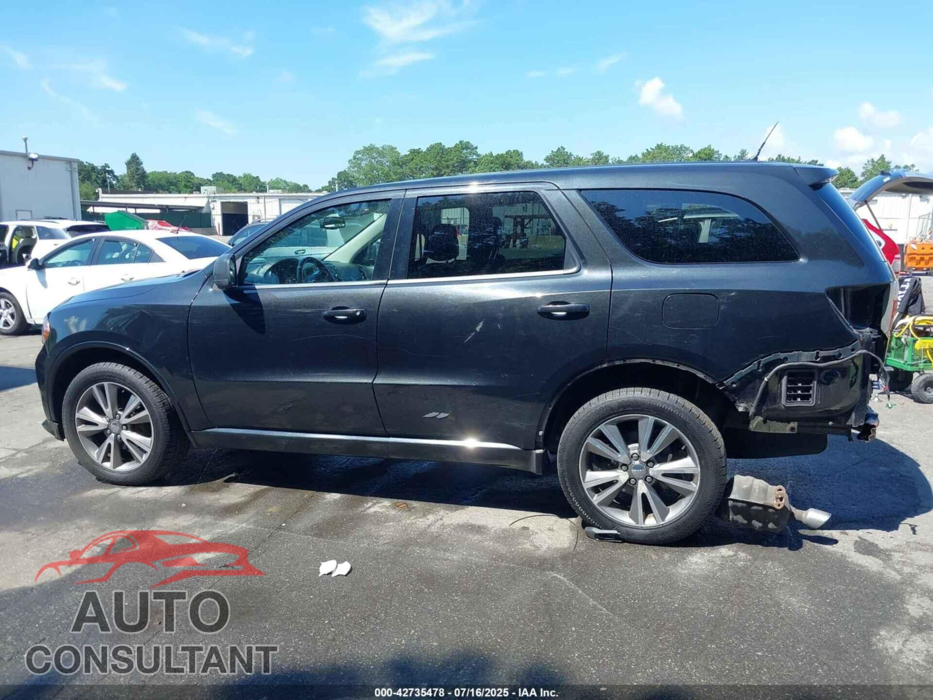 DODGE DURANGO 2013 - 1C4RDJAG8DC575352