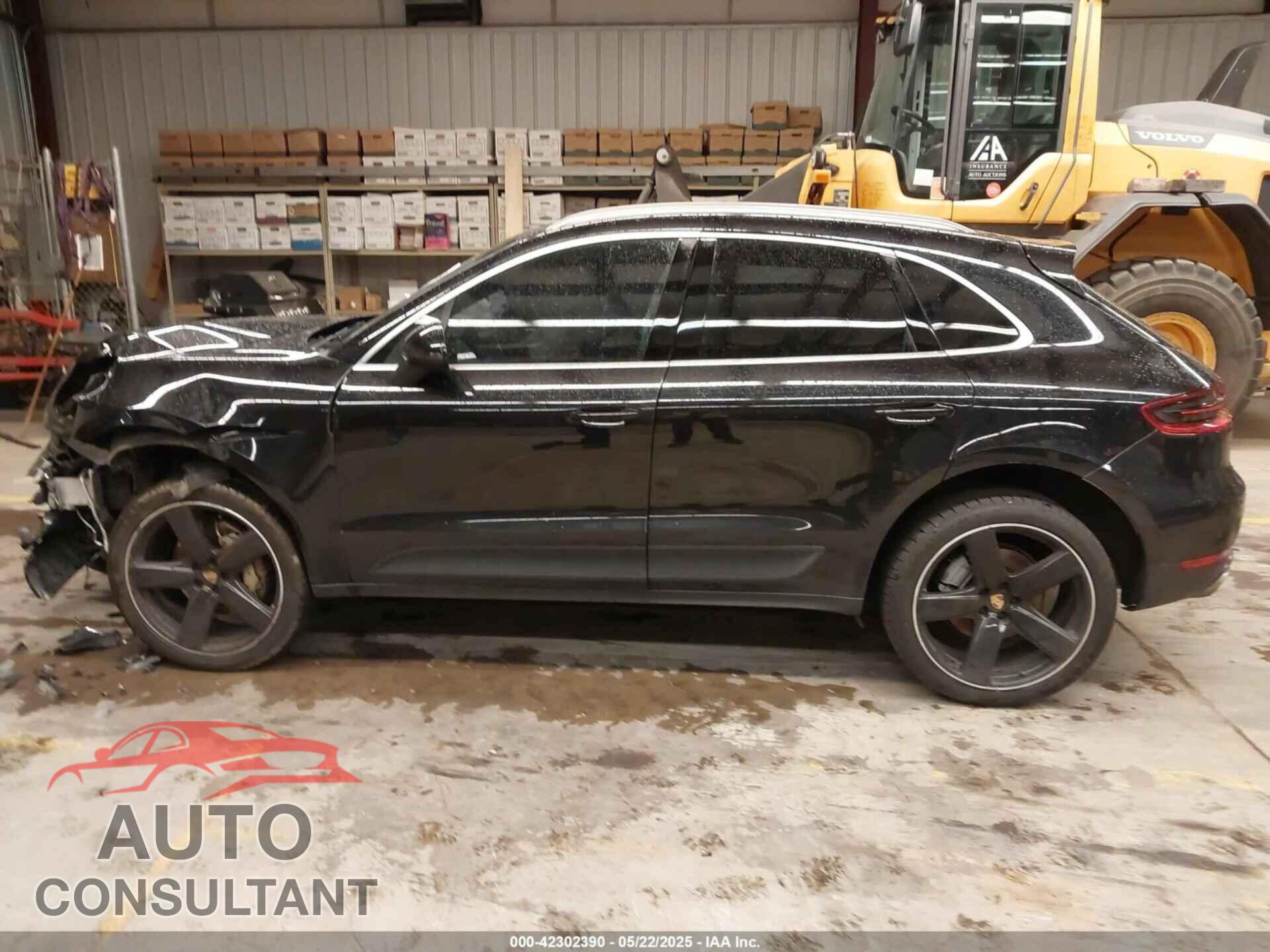 PORSCHE MACAN 2015 - WP1AB2A55FLB41477
