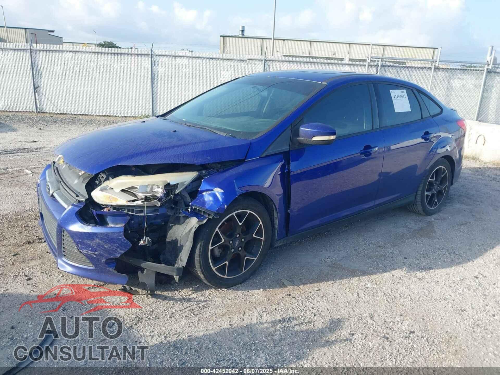 FORD FOCUS 2014 - 1FADP3F23EL252067