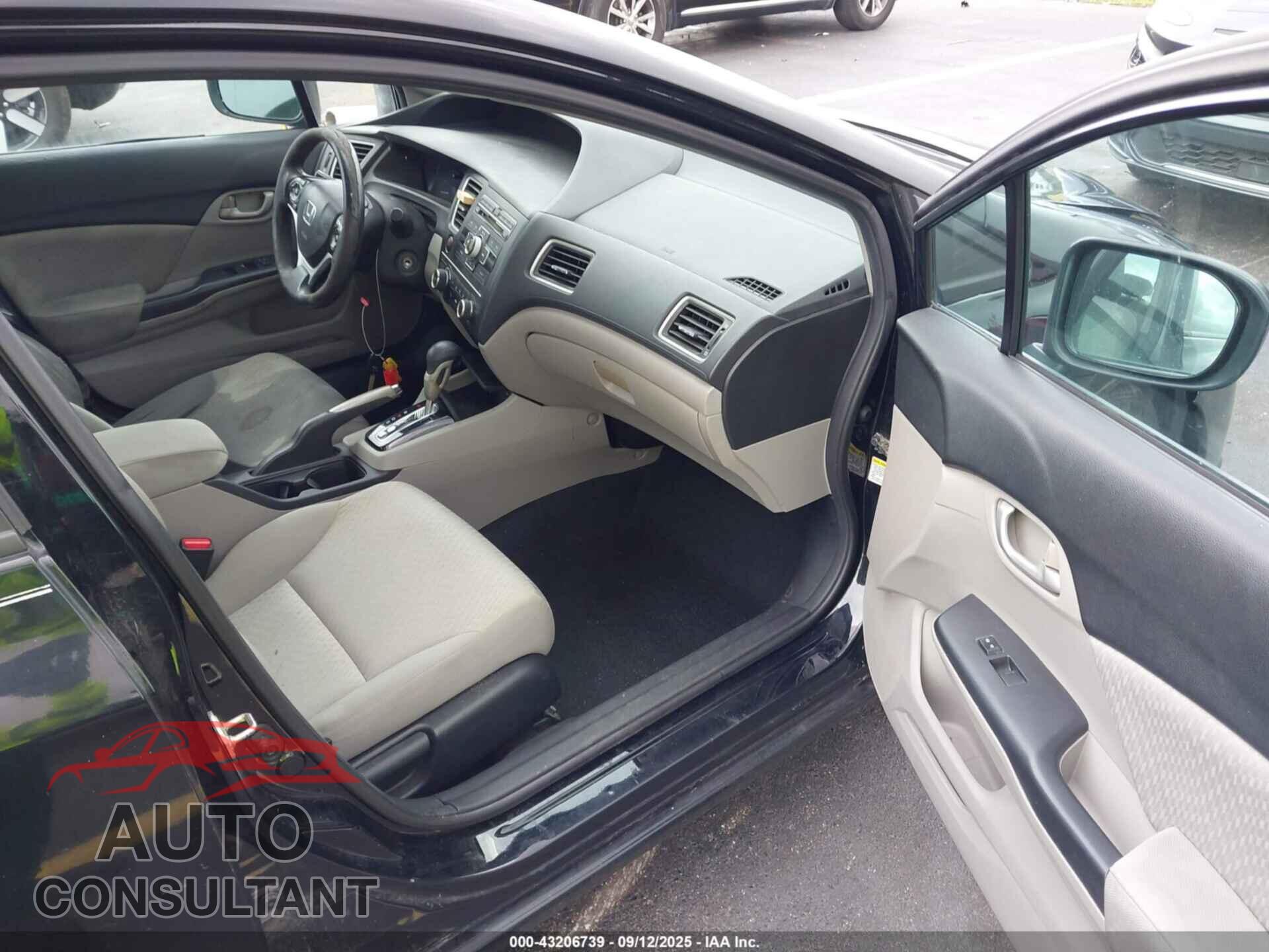 HONDA CIVIC 2014 - 19XFB2F53EE052613