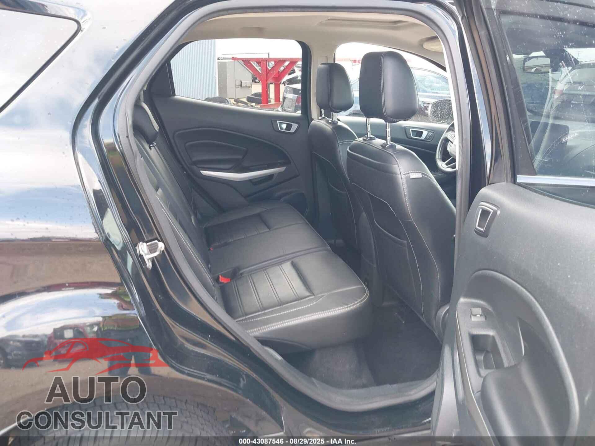 FORD ECOSPORT 2019 - MAJ6S3KL3KC267931