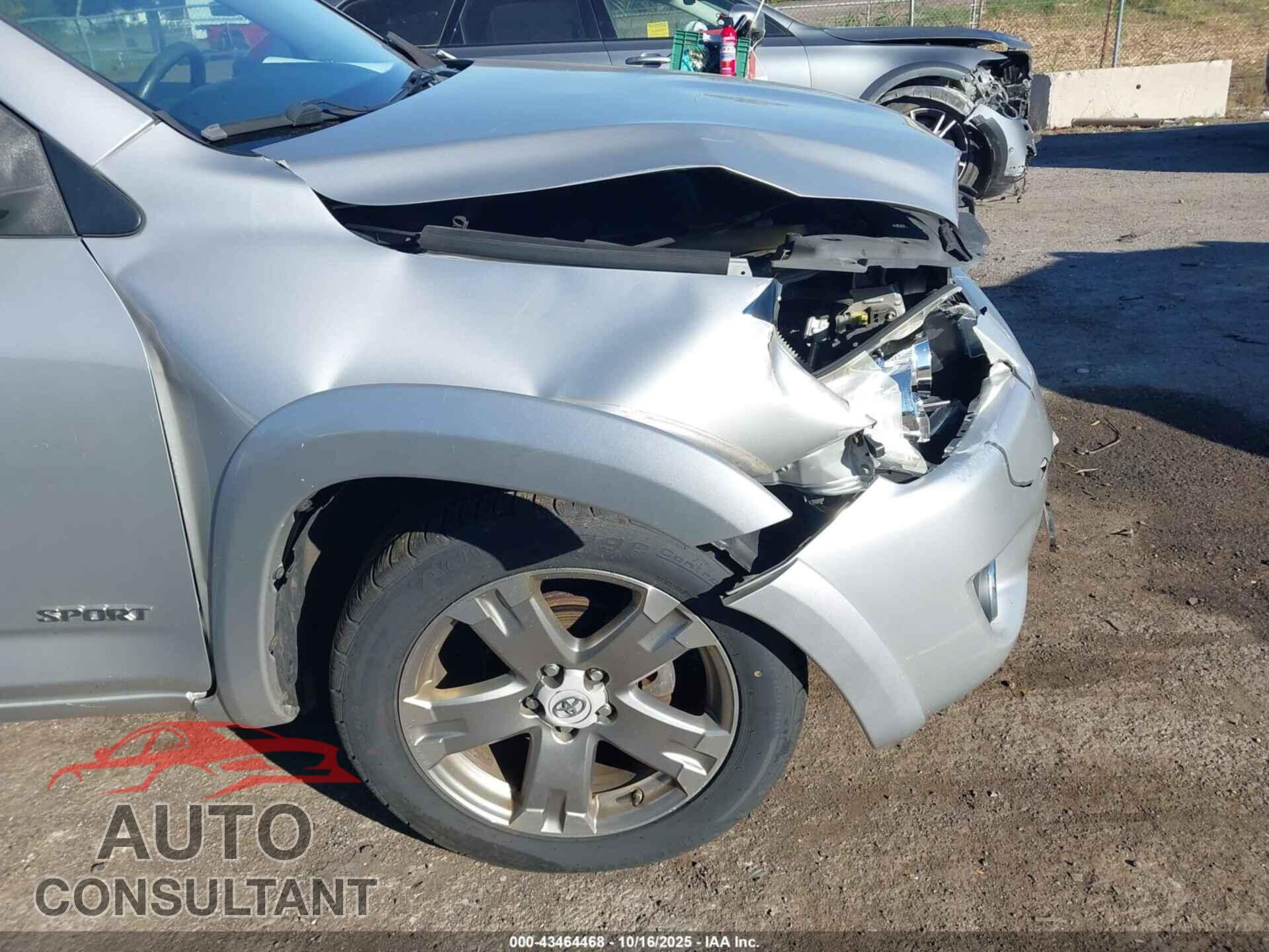 TOYOTA RAV4 2011 - 2T3RF4DV2BW155103