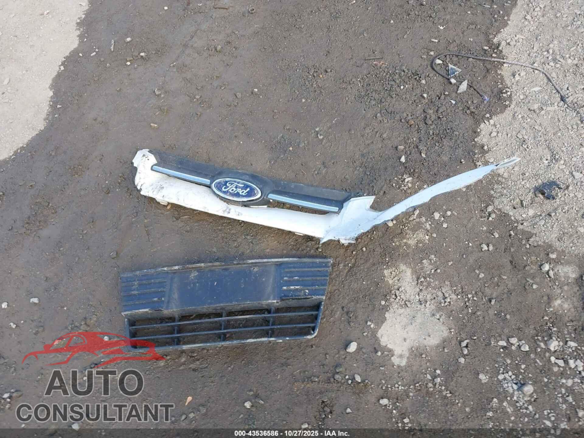 FORD FOCUS 2014 - 1FADP3F23EL213737