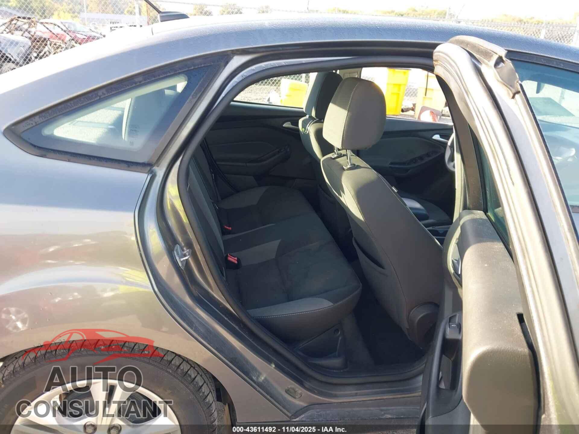 FORD FOCUS 2013 - 1FADP3F22DL362347