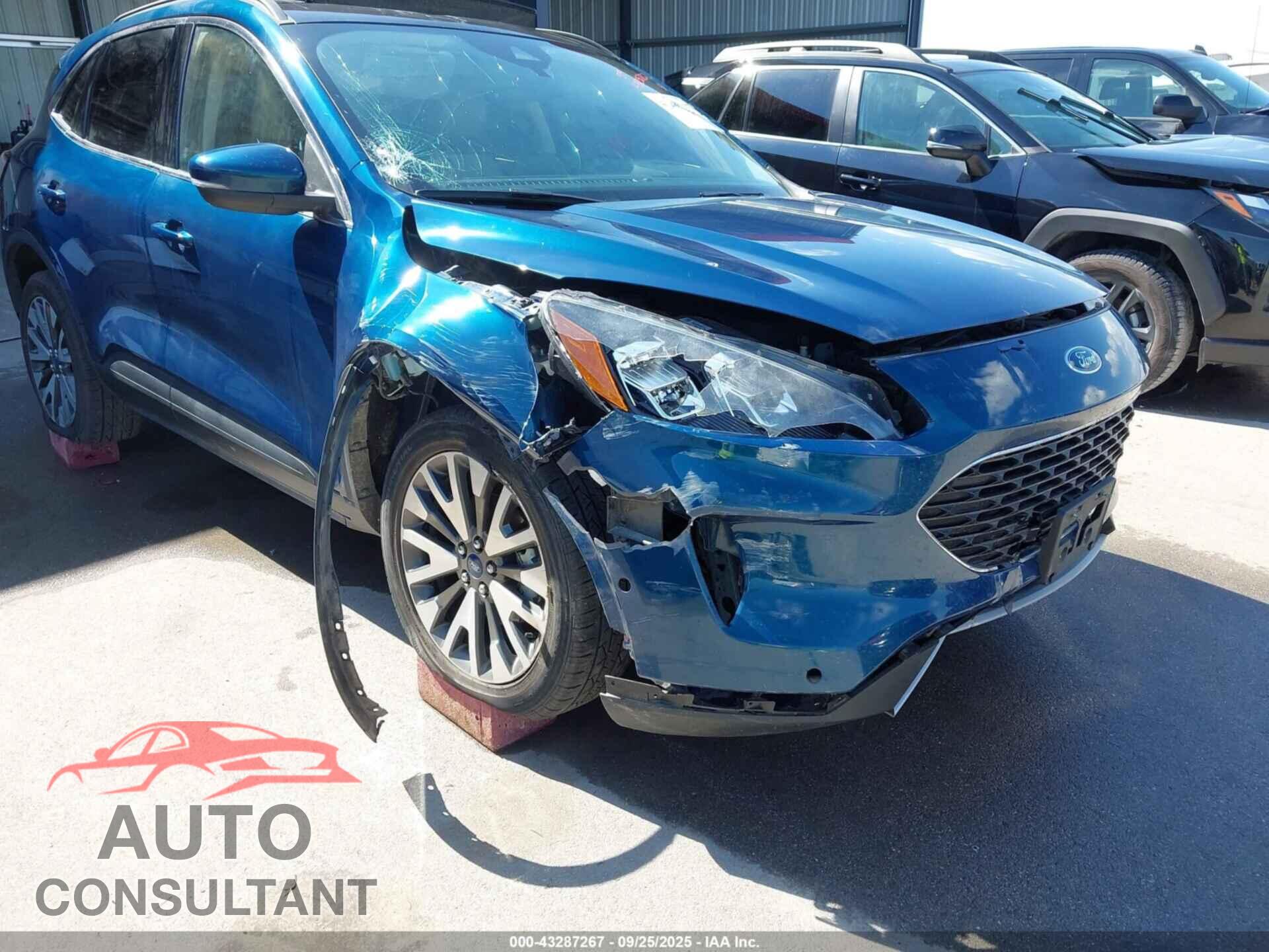 FORD ESCAPE 2020 - 1FMCU9J96LUA36092