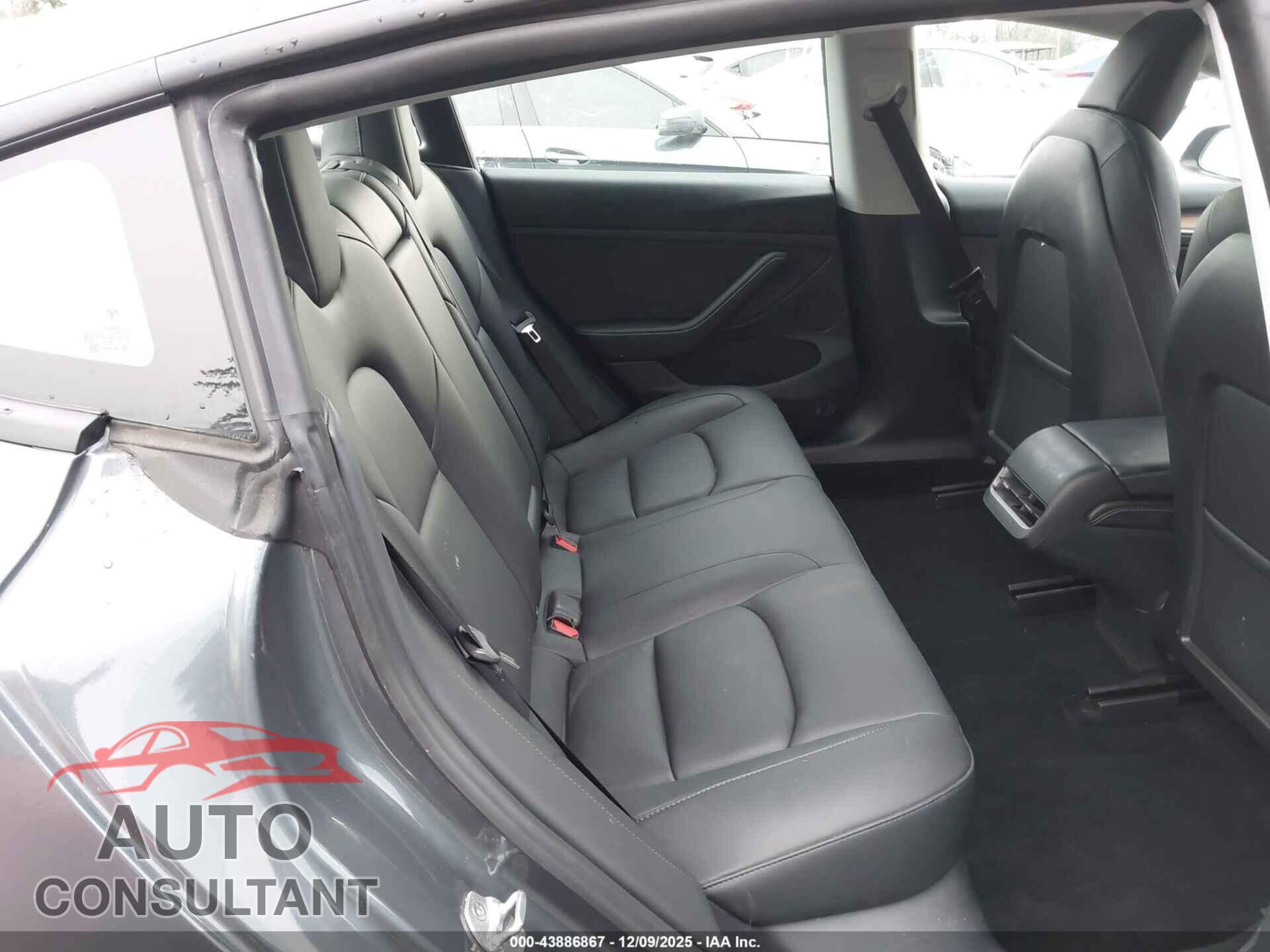 TESLA MODEL 3 2023 - 5YJ3E1EA8PF398415