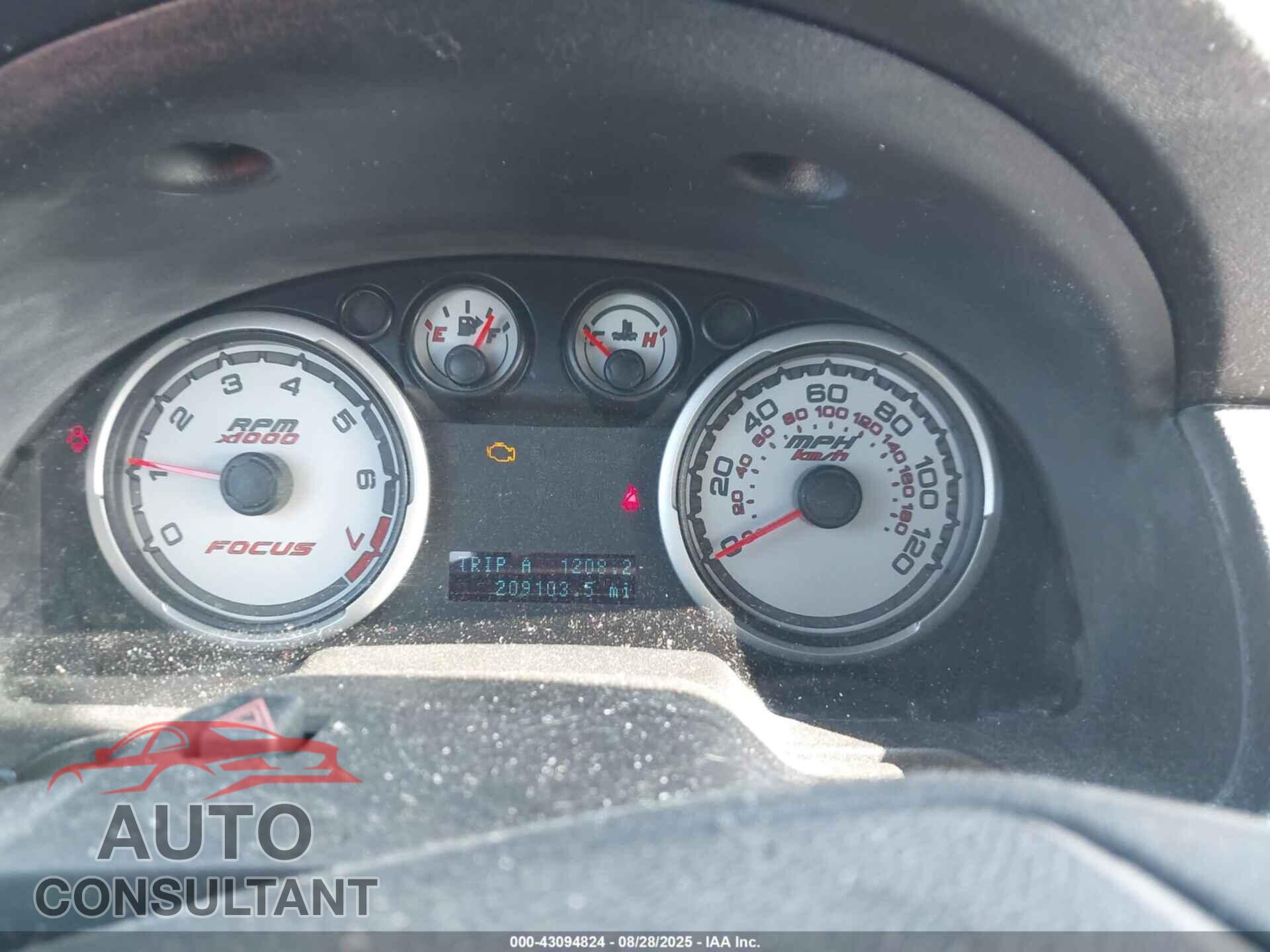 FORD FOCUS 2011 - 1FAHP3FN0BW160954