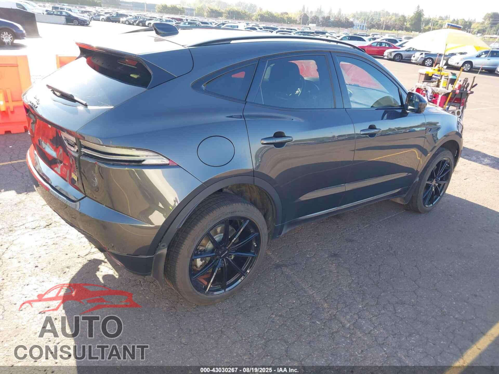 JAGUAR E-PACE 2021 - SADF12GX6M1027570