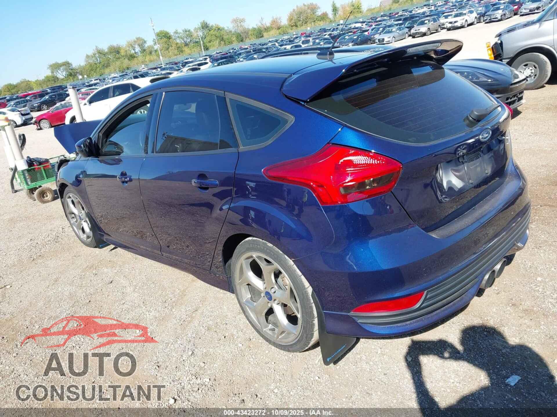 FORD FOCUS ST 2016 - 1FADP3L97GL267143