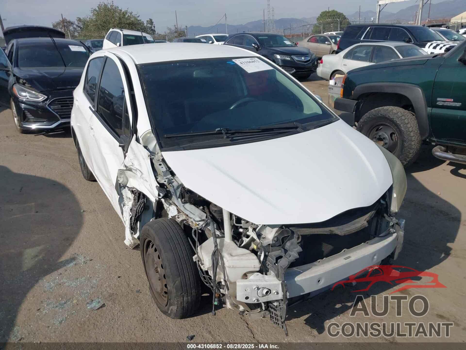 TOYOTA YARIS 2015 - VNKKTUD34FA041706
