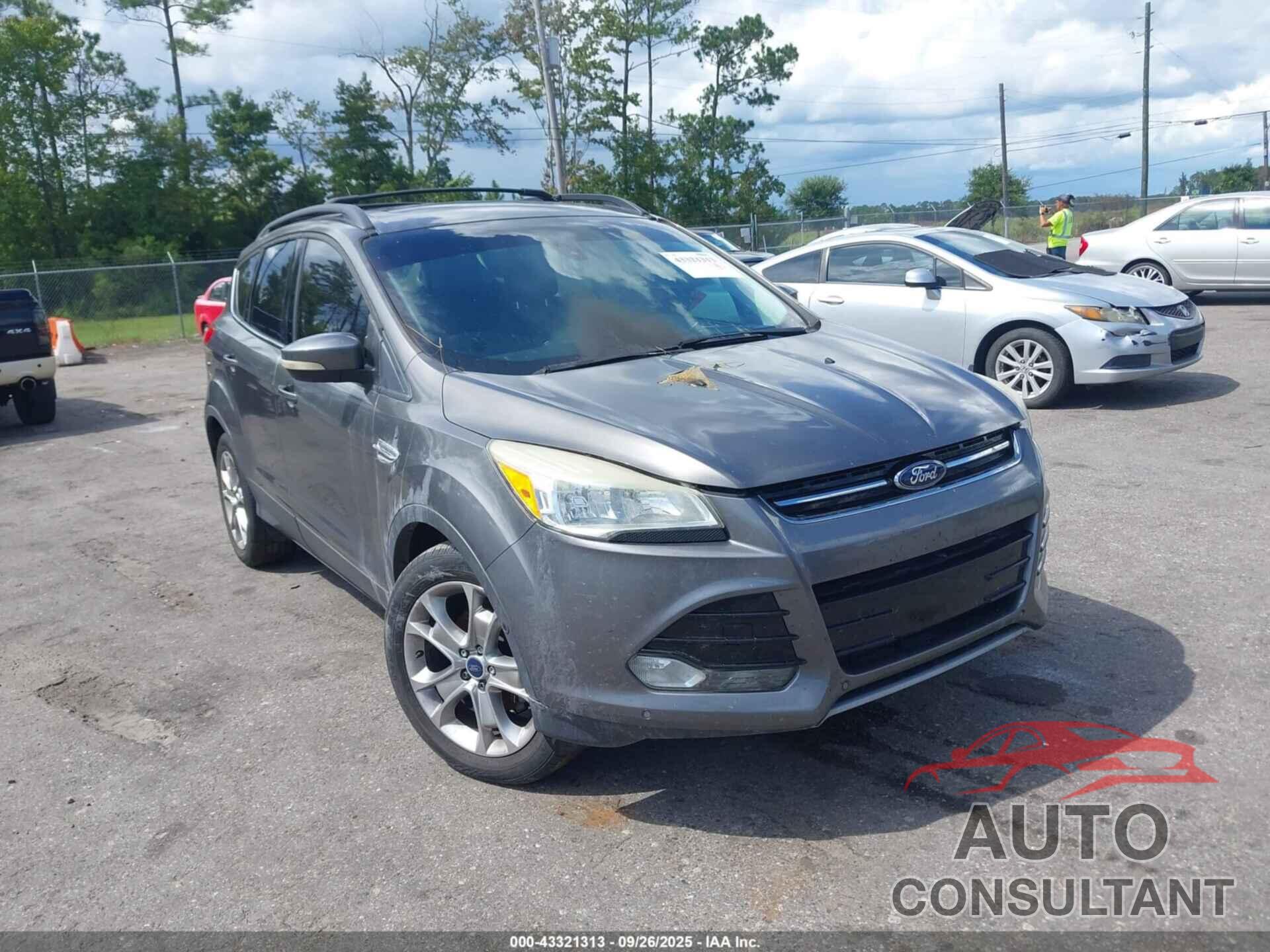 FORD ESCAPE 2013 - 1FMCU0HX3DUD07840