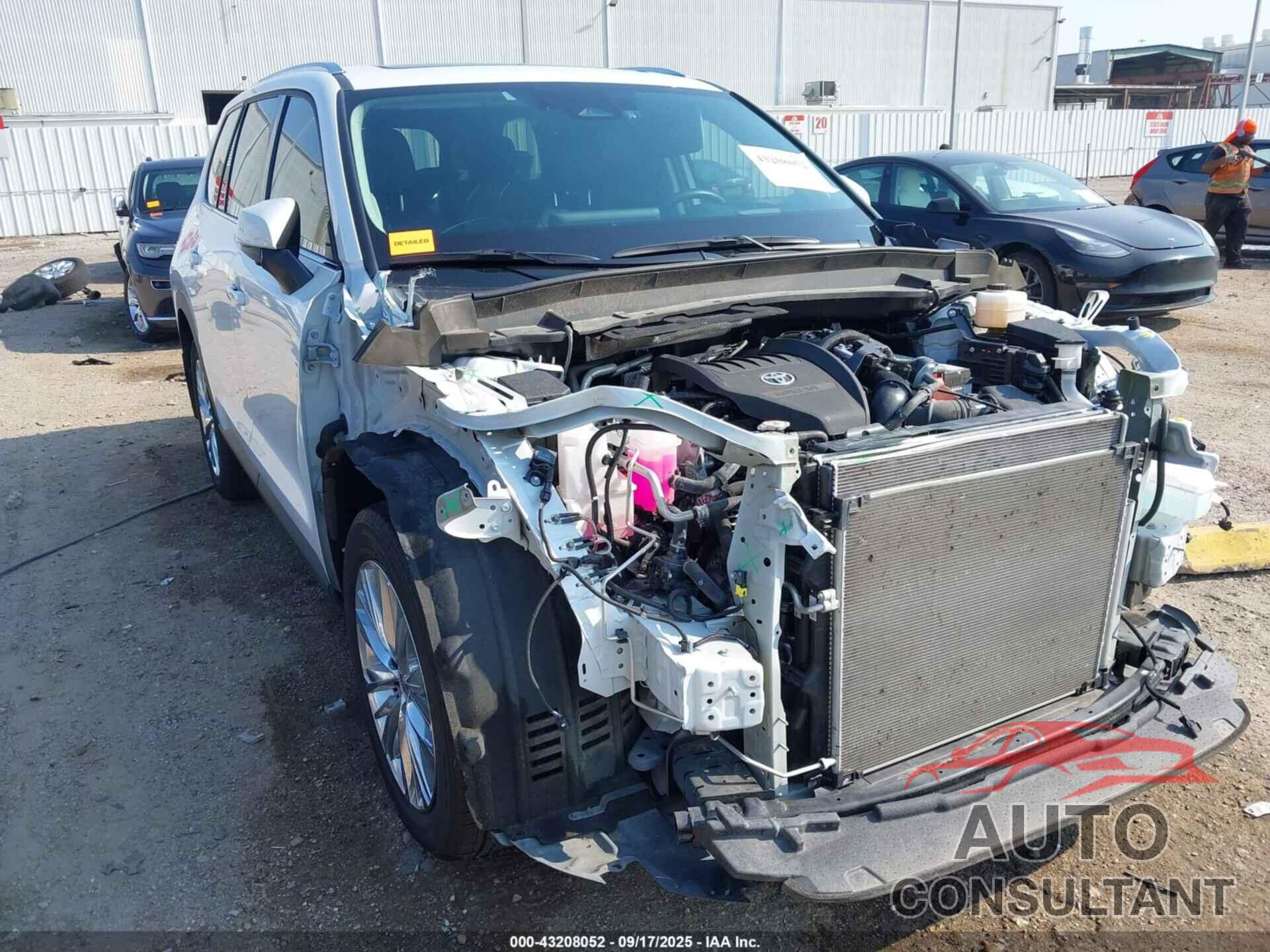 TOYOTA GRAND HIGHLANDER 2024 - 5TDAAAB51RS014533