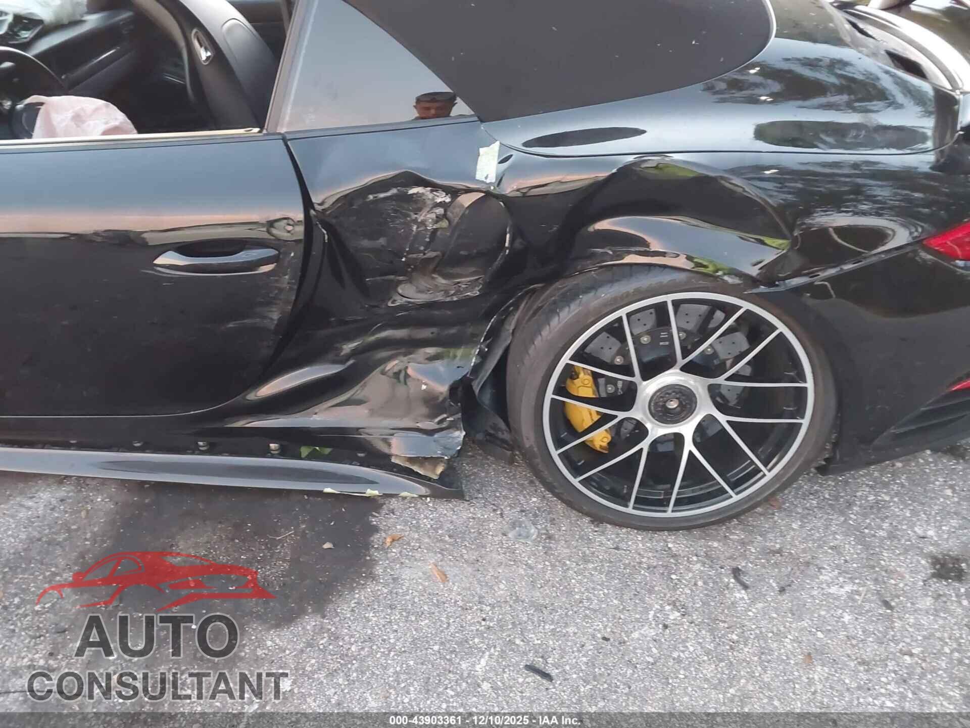 PORSCHE 911 2017 - WP0CD2A90HS178324
