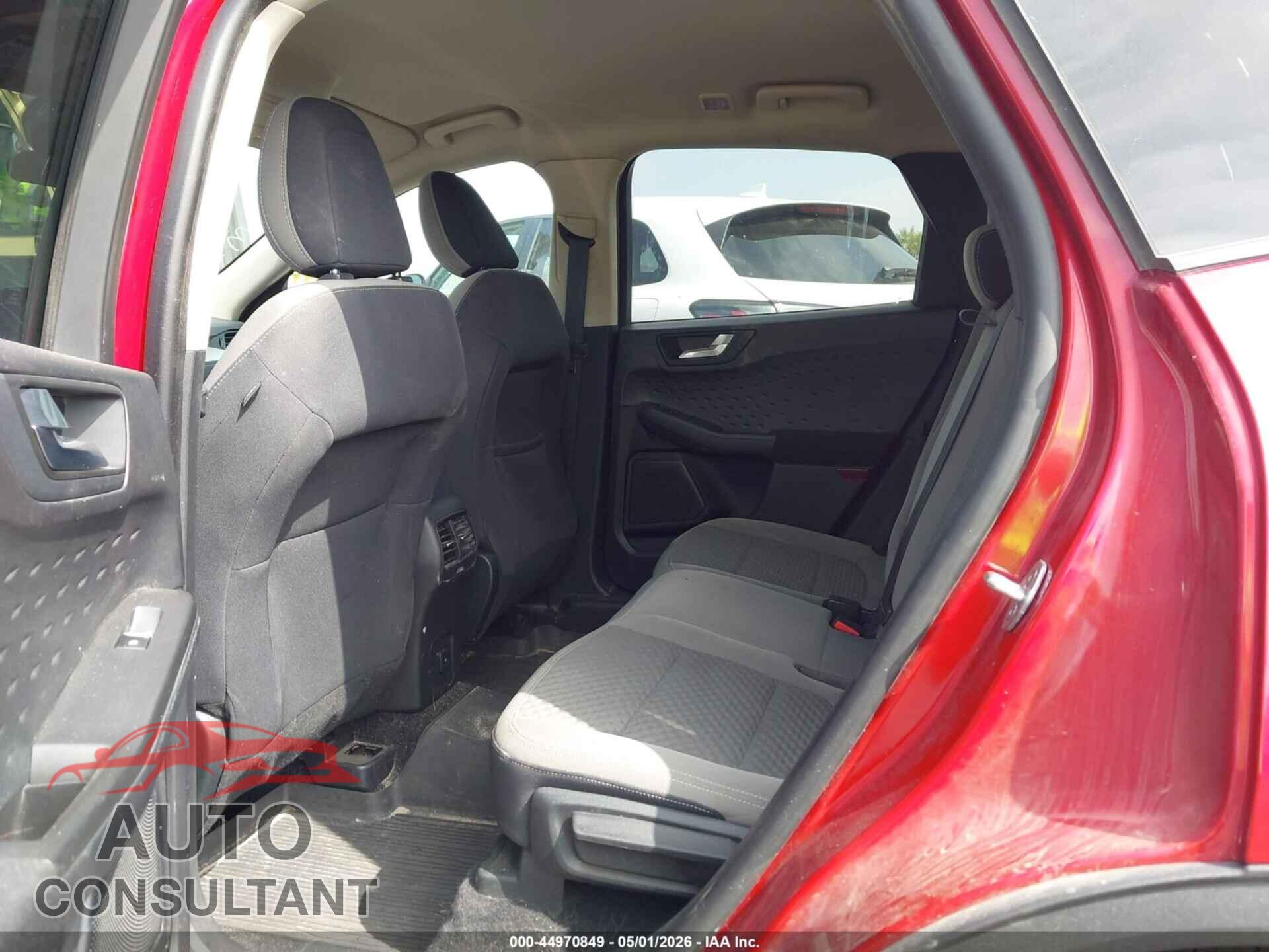 FORD ESCAPE 2020 - 1FMCU0G68LUA28326