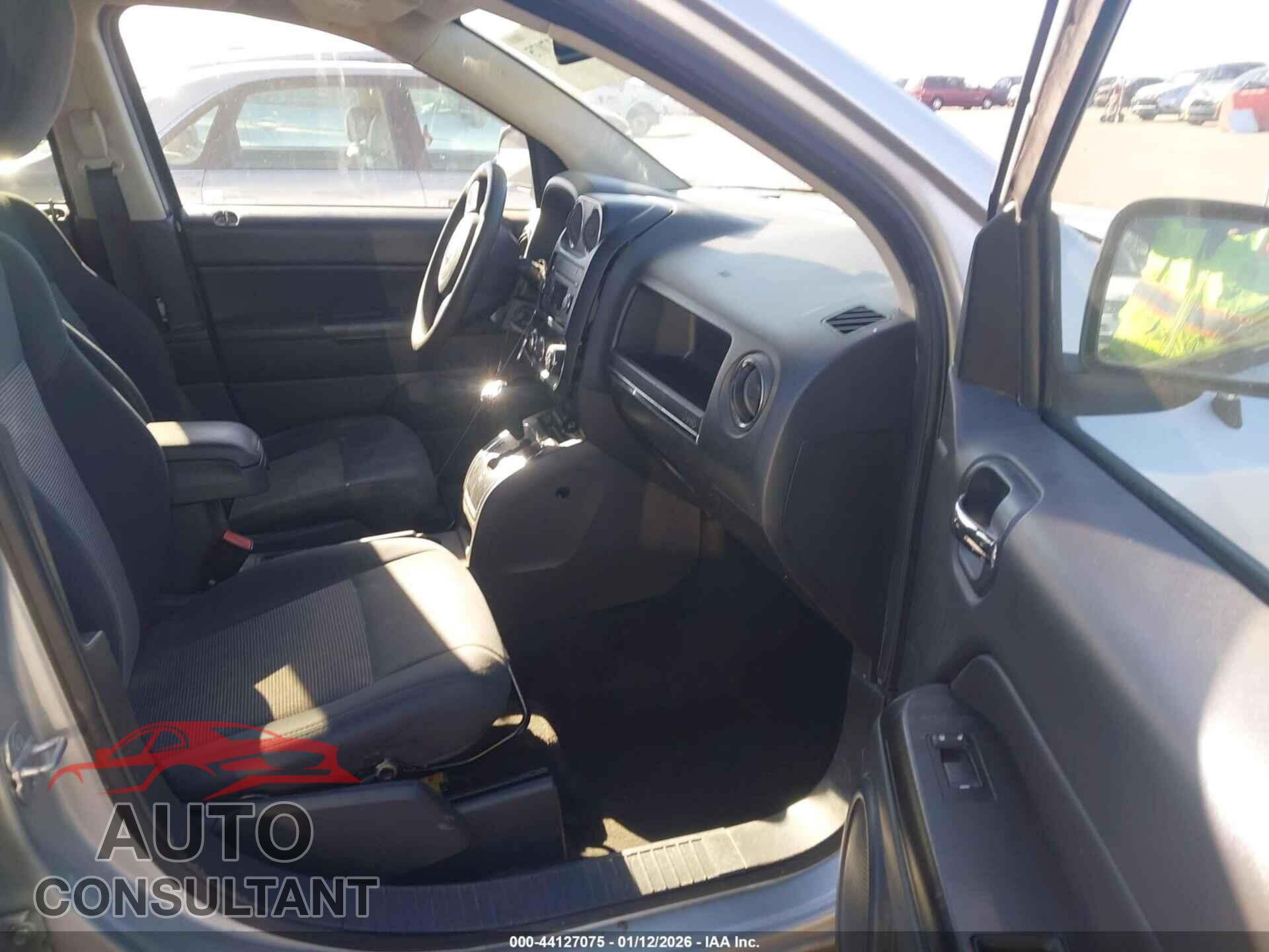 JEEP COMPASS 2012 - 1C4NJCBB2CD687059