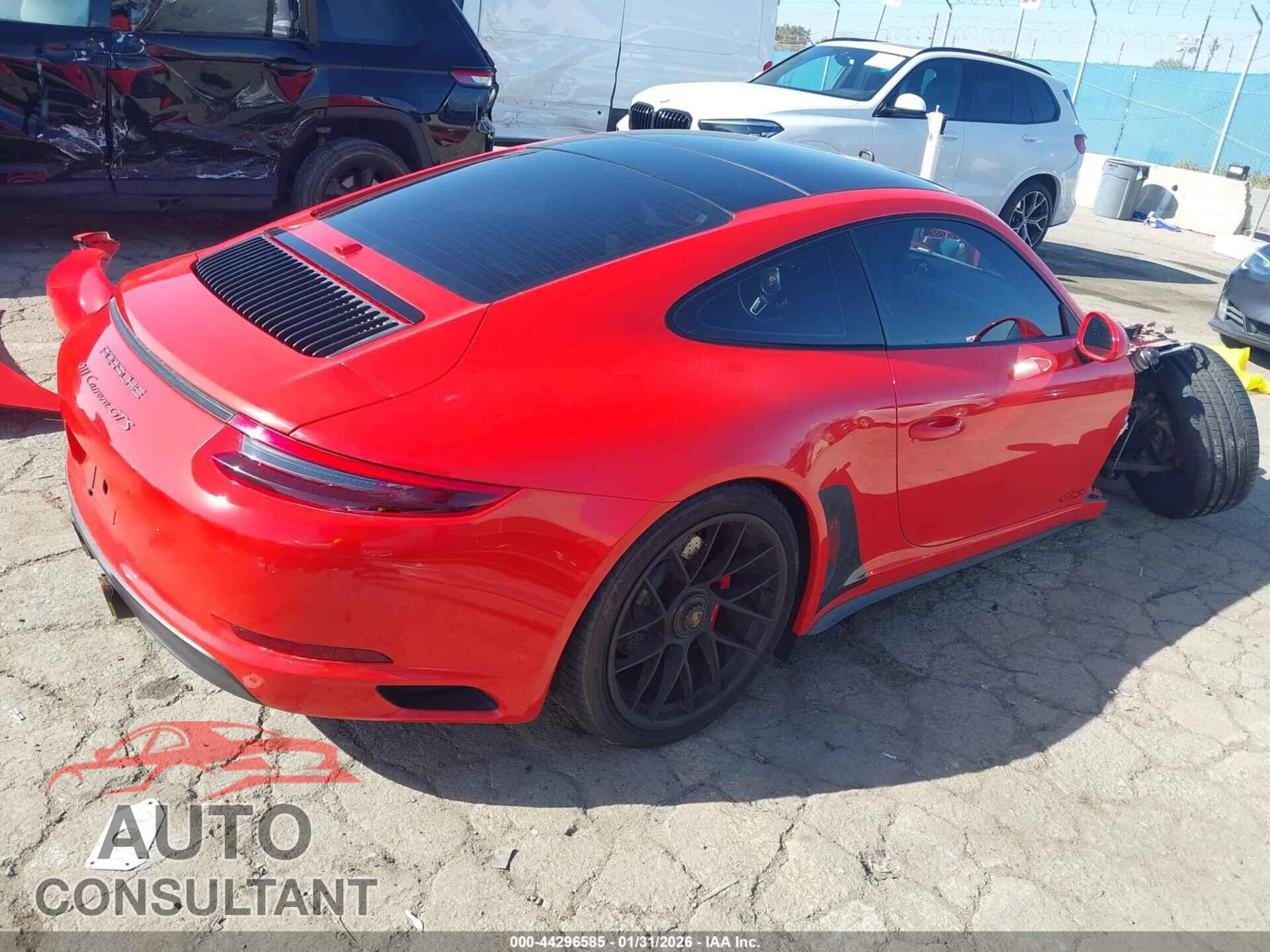 PORSCHE 911 2018 - WP0AB2A92JS123103