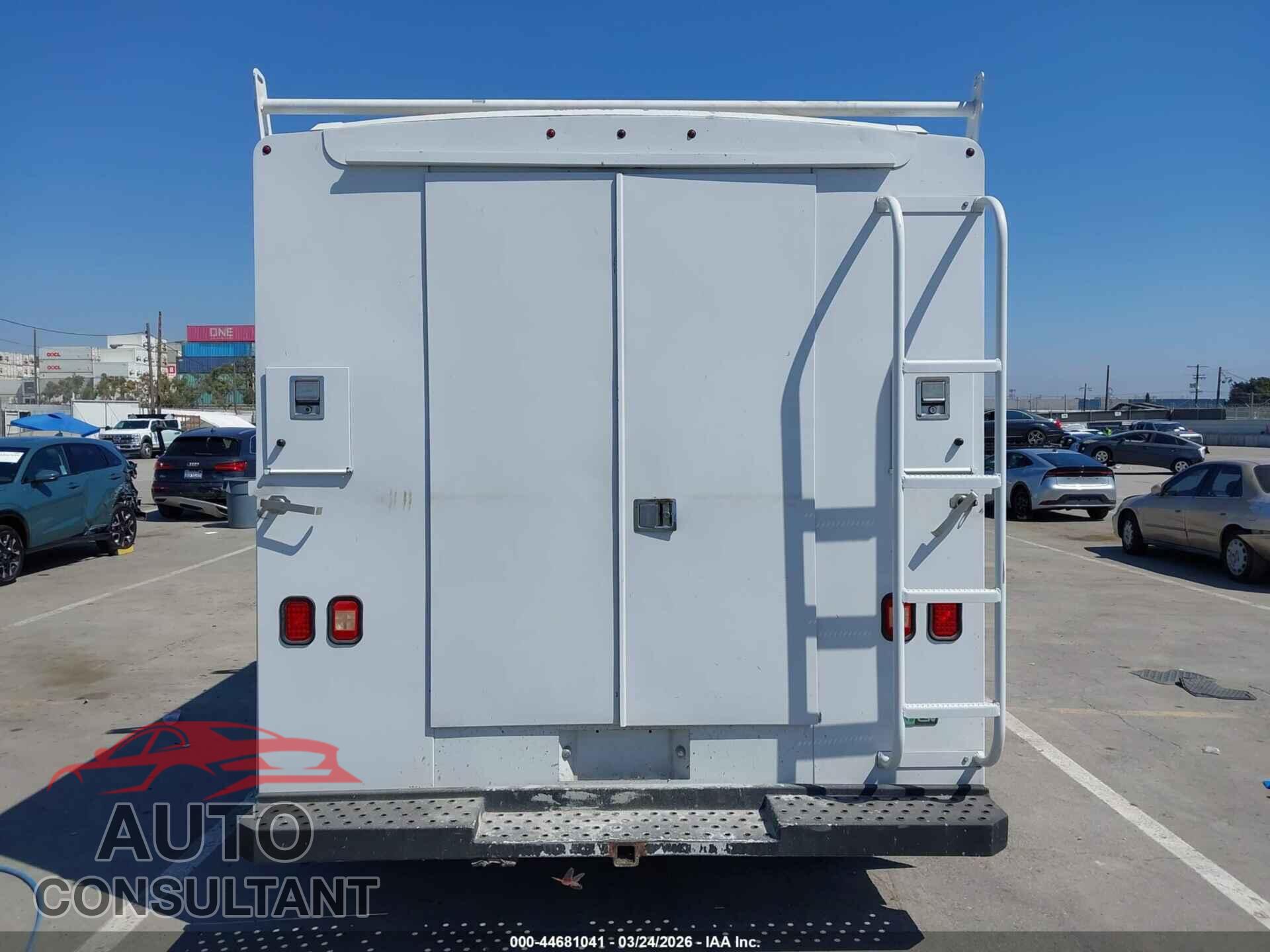 FORD E-350 CUTAWAY 2011 - 1FDWE3FL0BDB21102