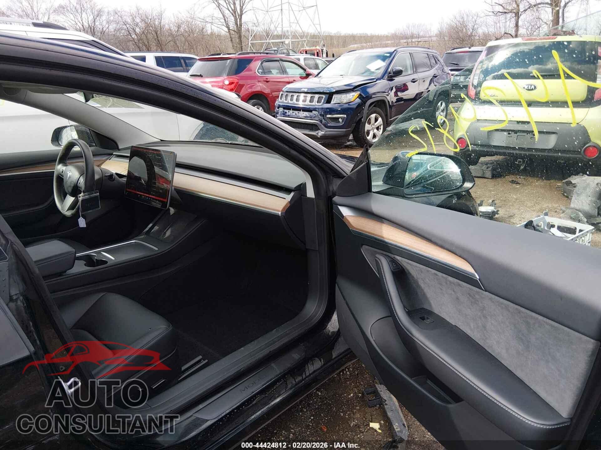 TESLA MODEL 3 2023 - 5YJ3E1EB2PF637644